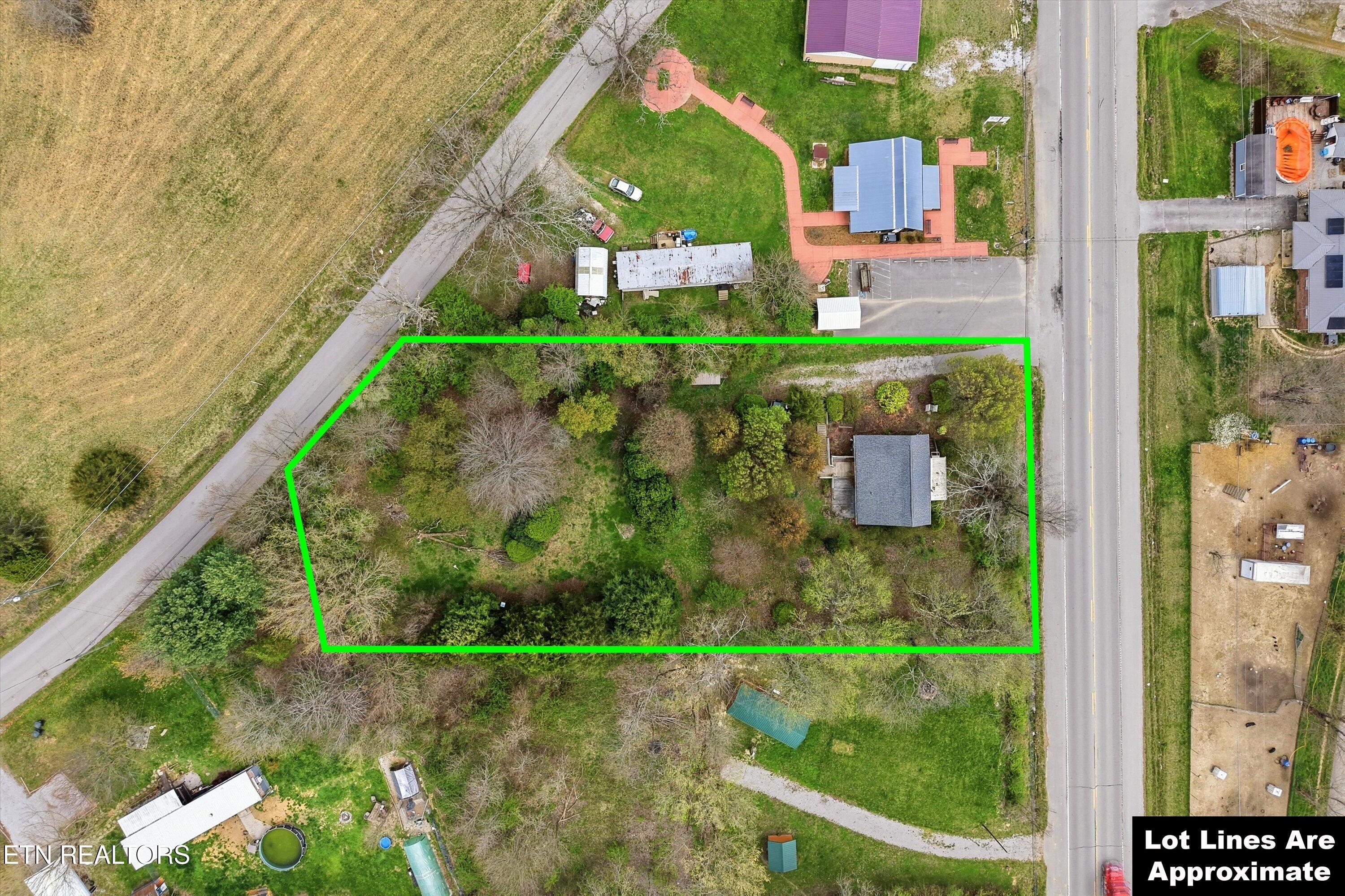 9457 Crossville Highway Sparta TN 38583