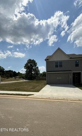 1705 Bennett Village Drive Maryville TN 37804