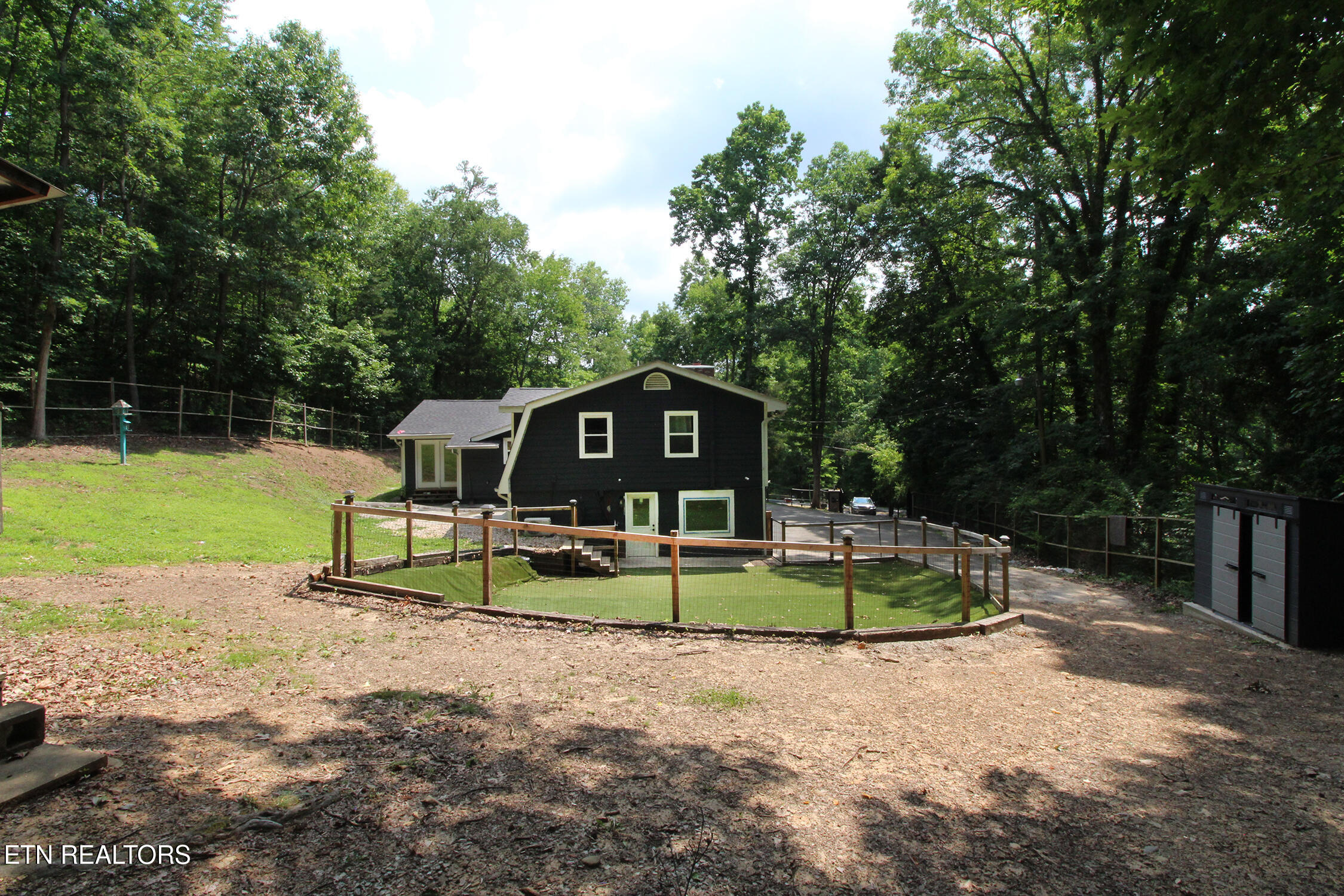 1617 N Campbell Station Road Knoxville TN 37932