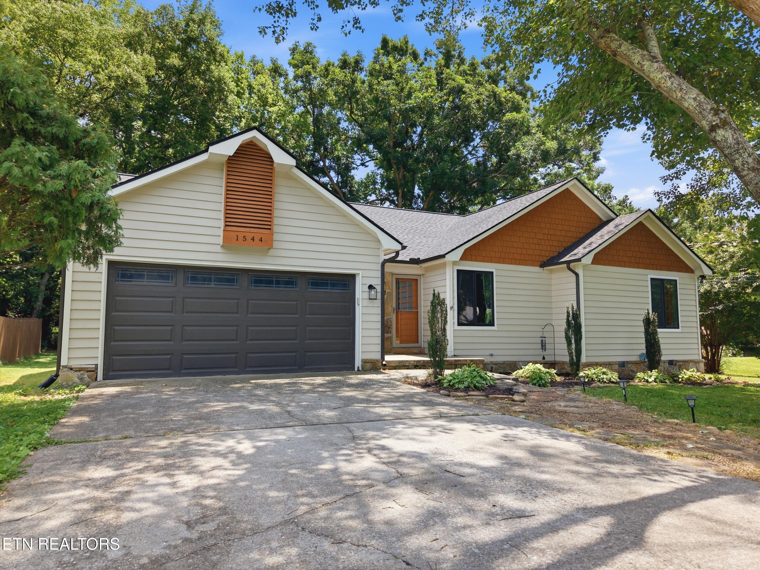 1544 Fox Meadow Circle Knoxville TN 37923