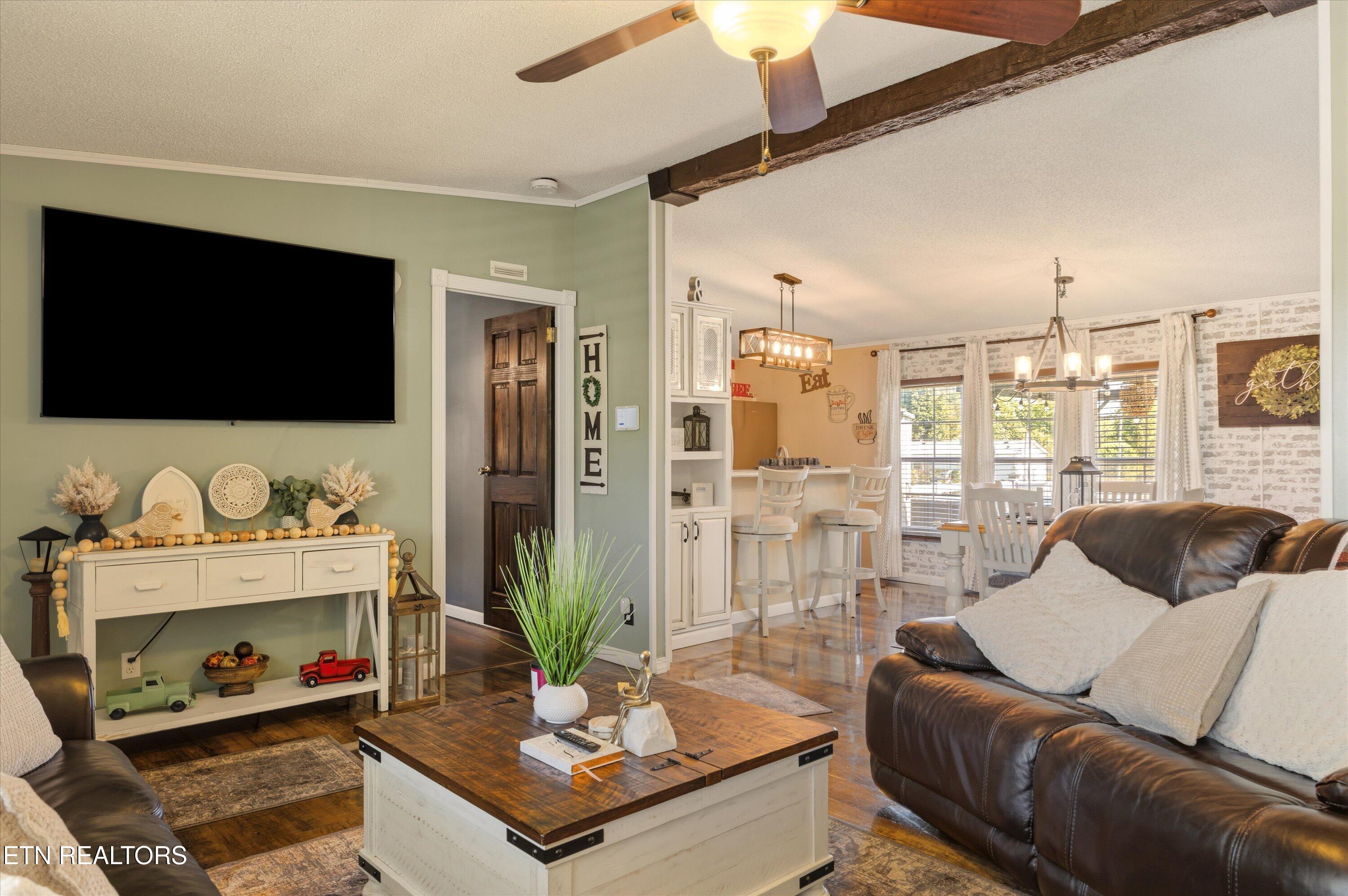 634 Nursery Road Dandridge TN 37725
