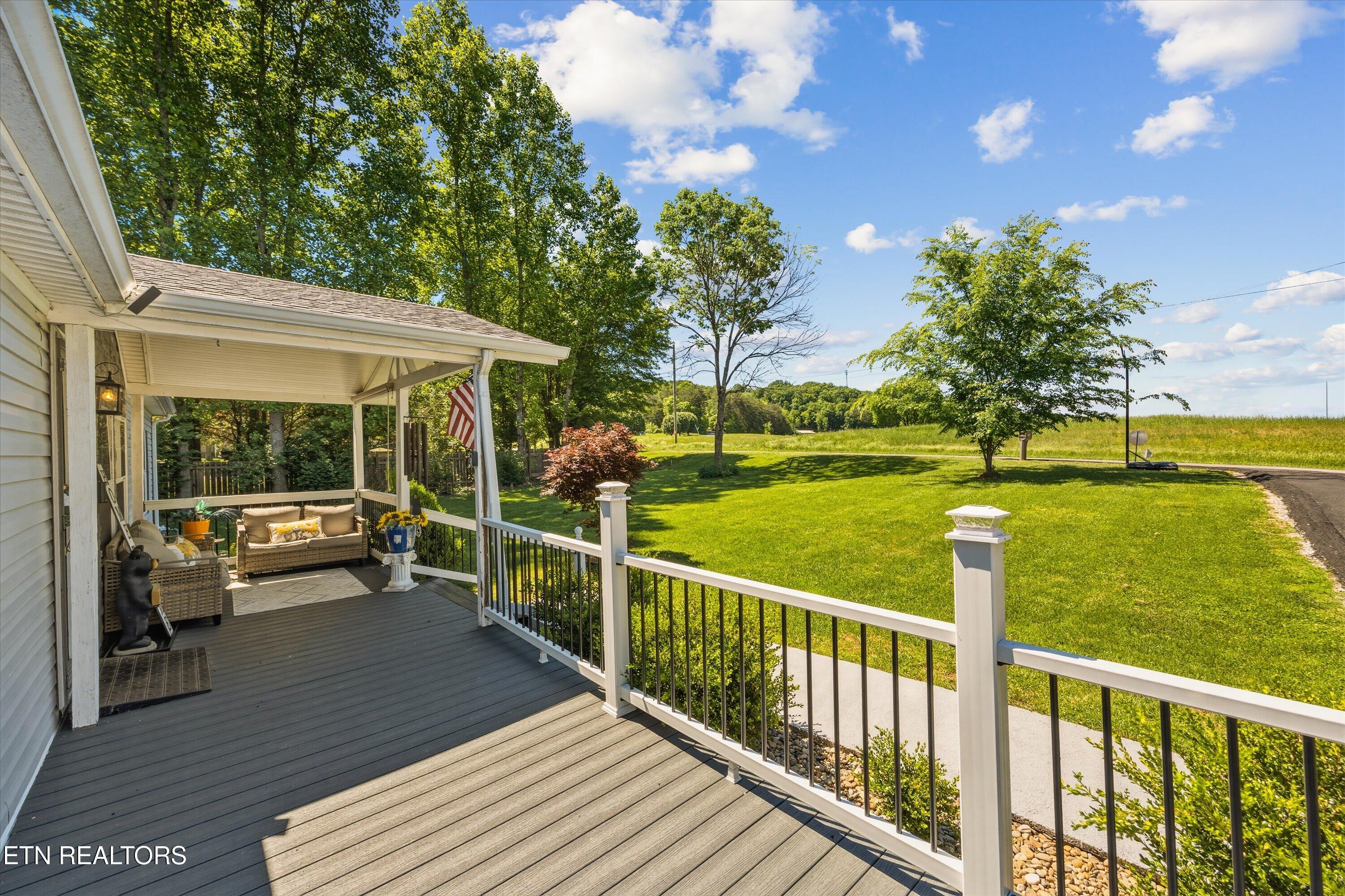 634 Nursery Road Dandridge TN 37725