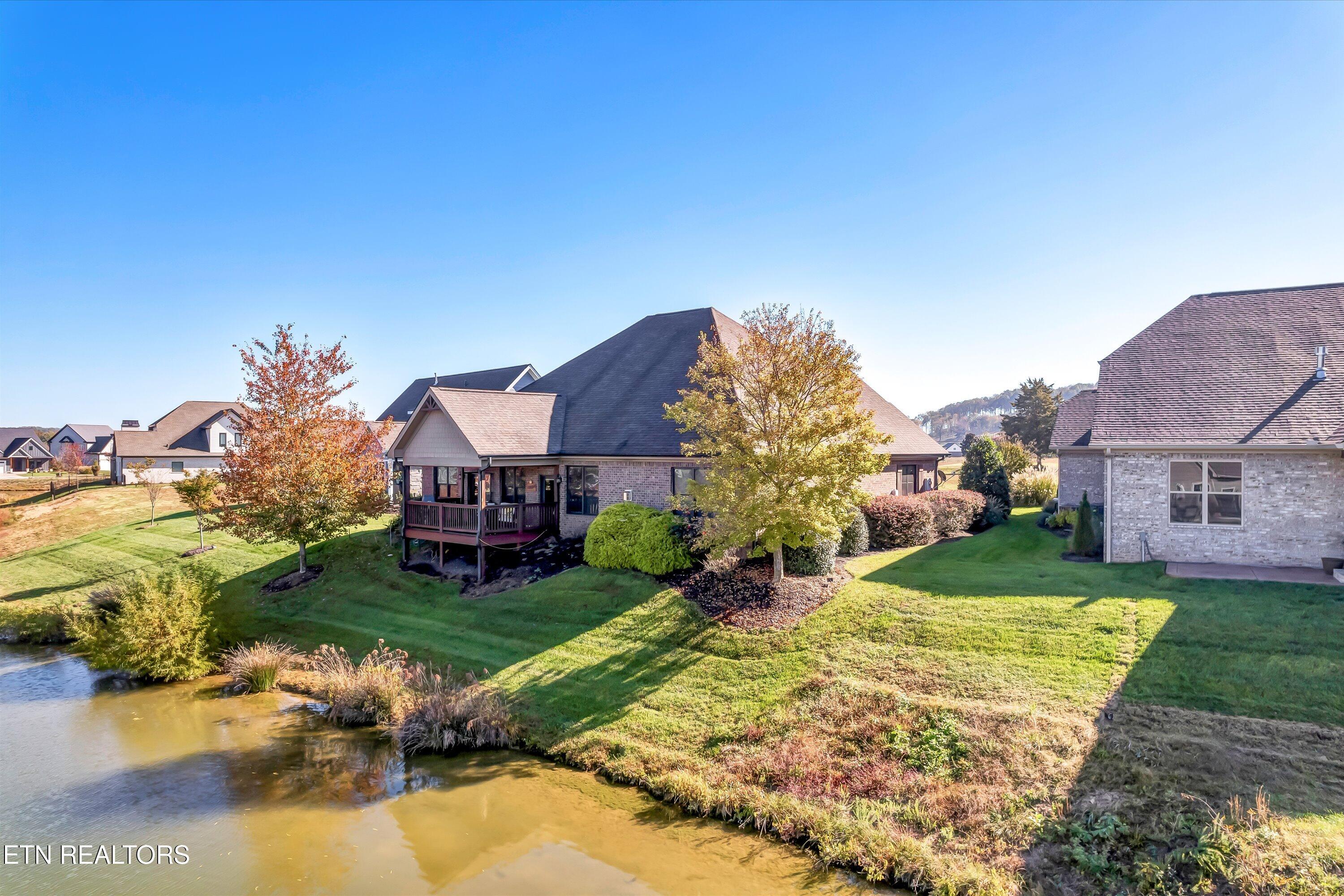 2775 Old Club Road Loudon TN 37774
