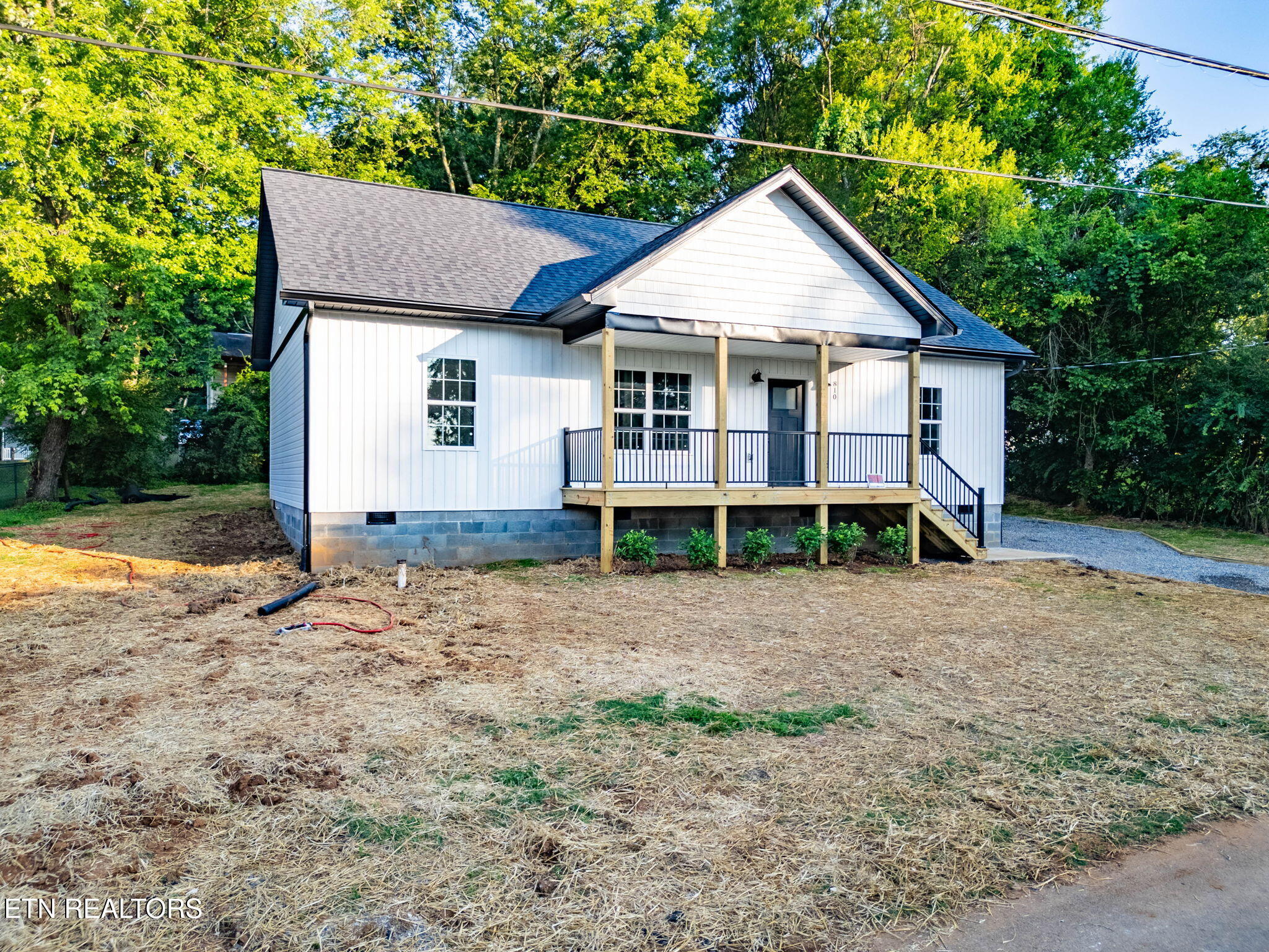 810 SW Spring Drive Knoxville TN 37920