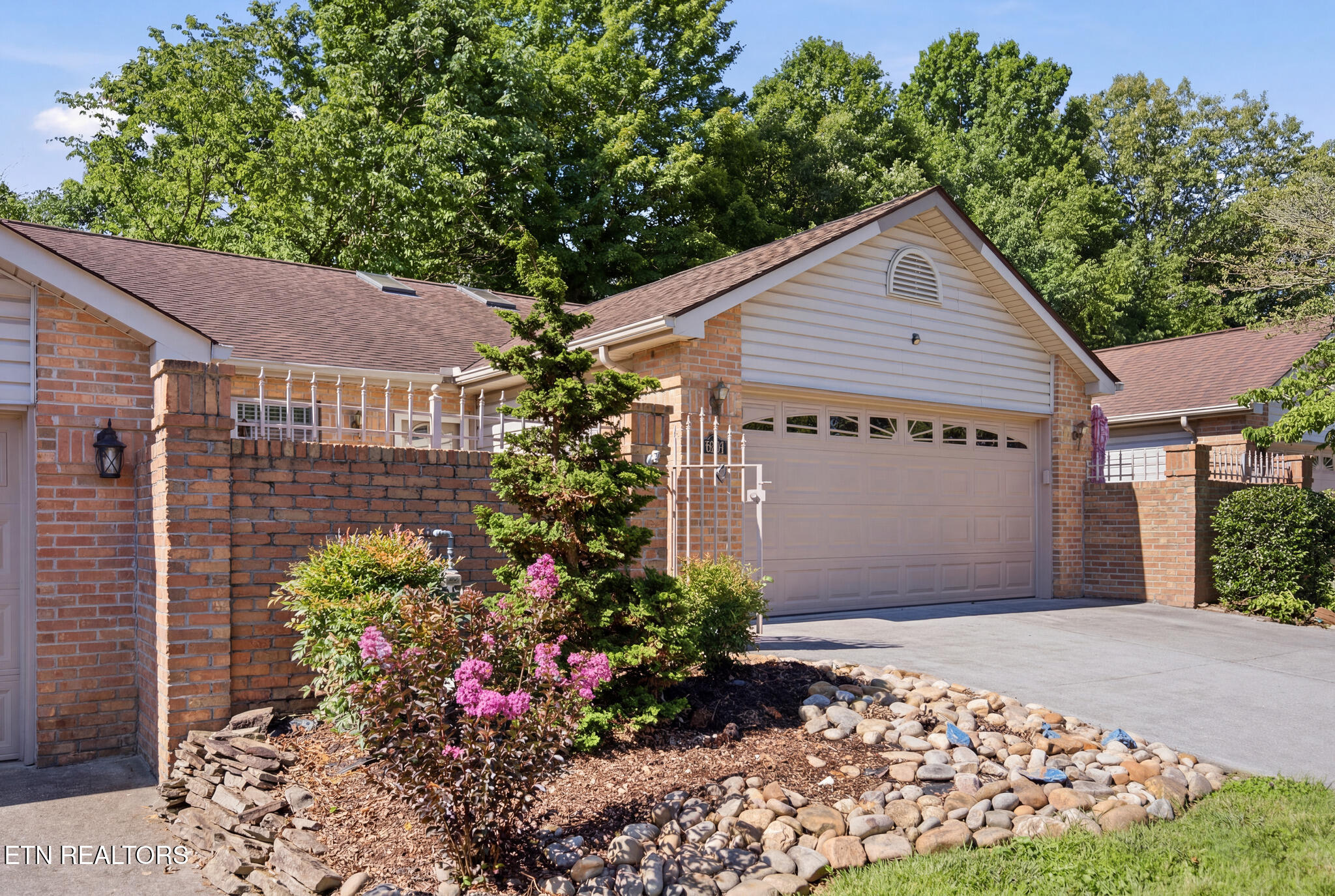 9520 Hyacinth Way Knoxville TN 37923