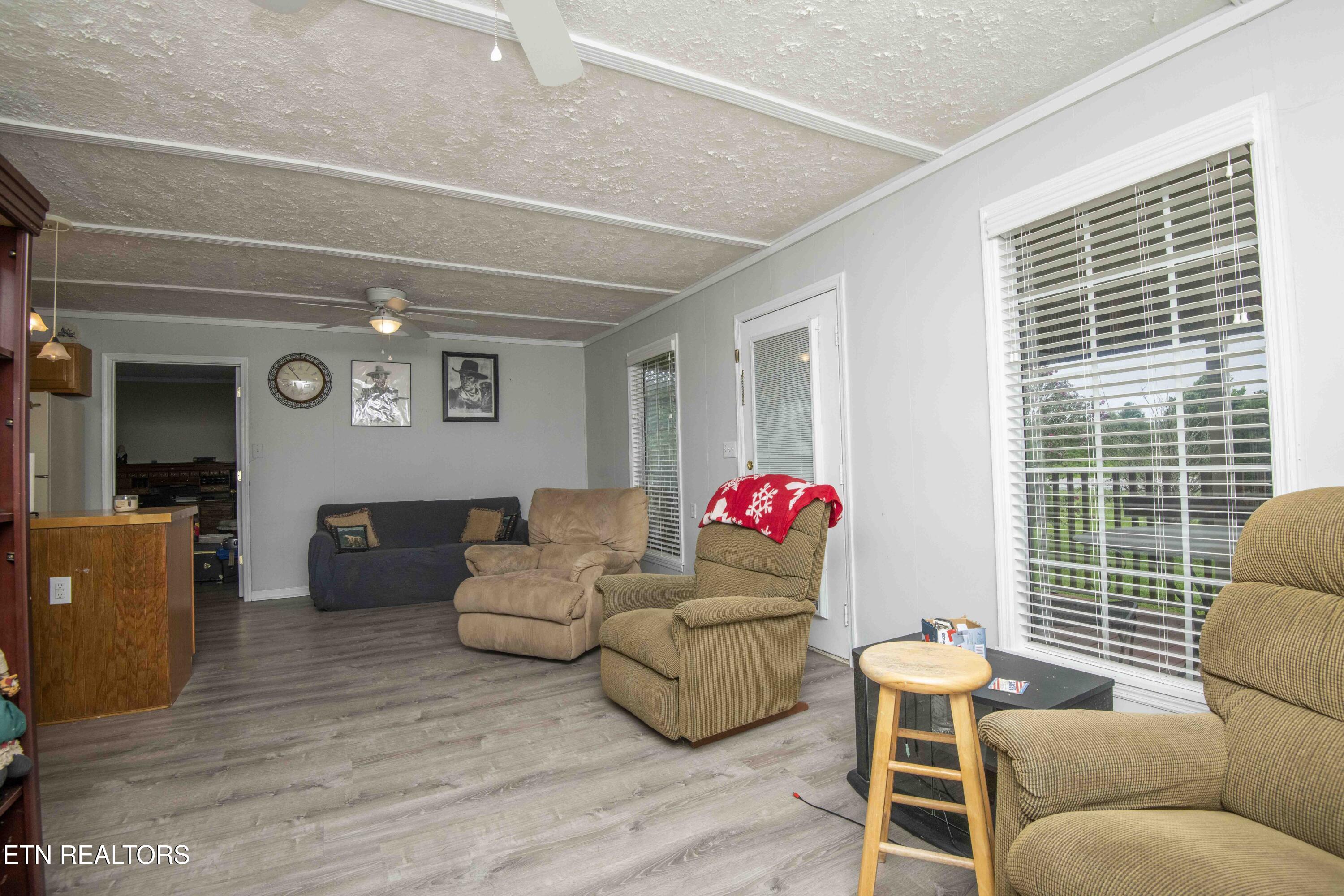 11981 S Highway 127 Crossville TN 38572