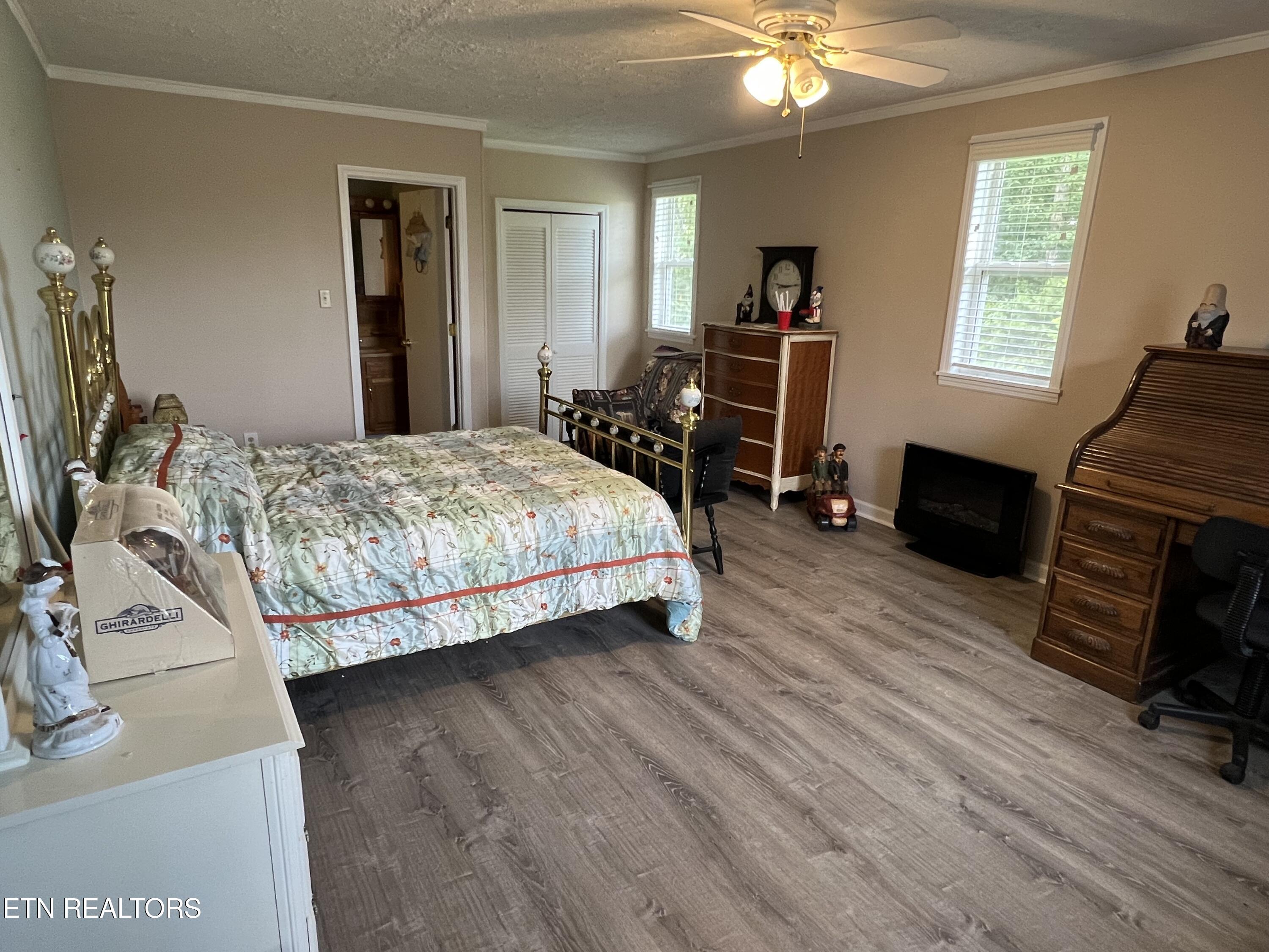 11981 S Highway 127 Crossville TN 38572