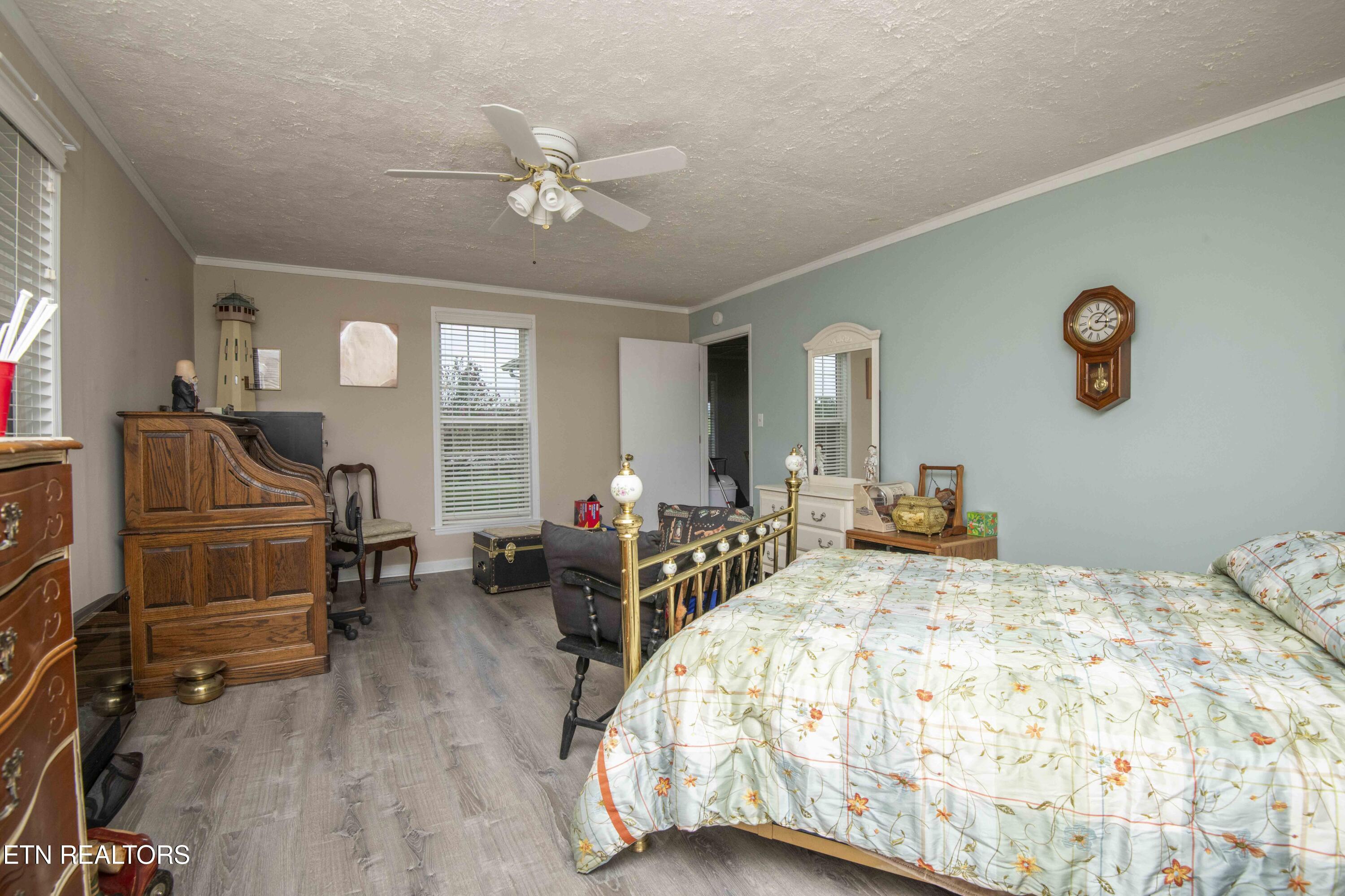 11981 S Highway 127 Crossville TN 38572