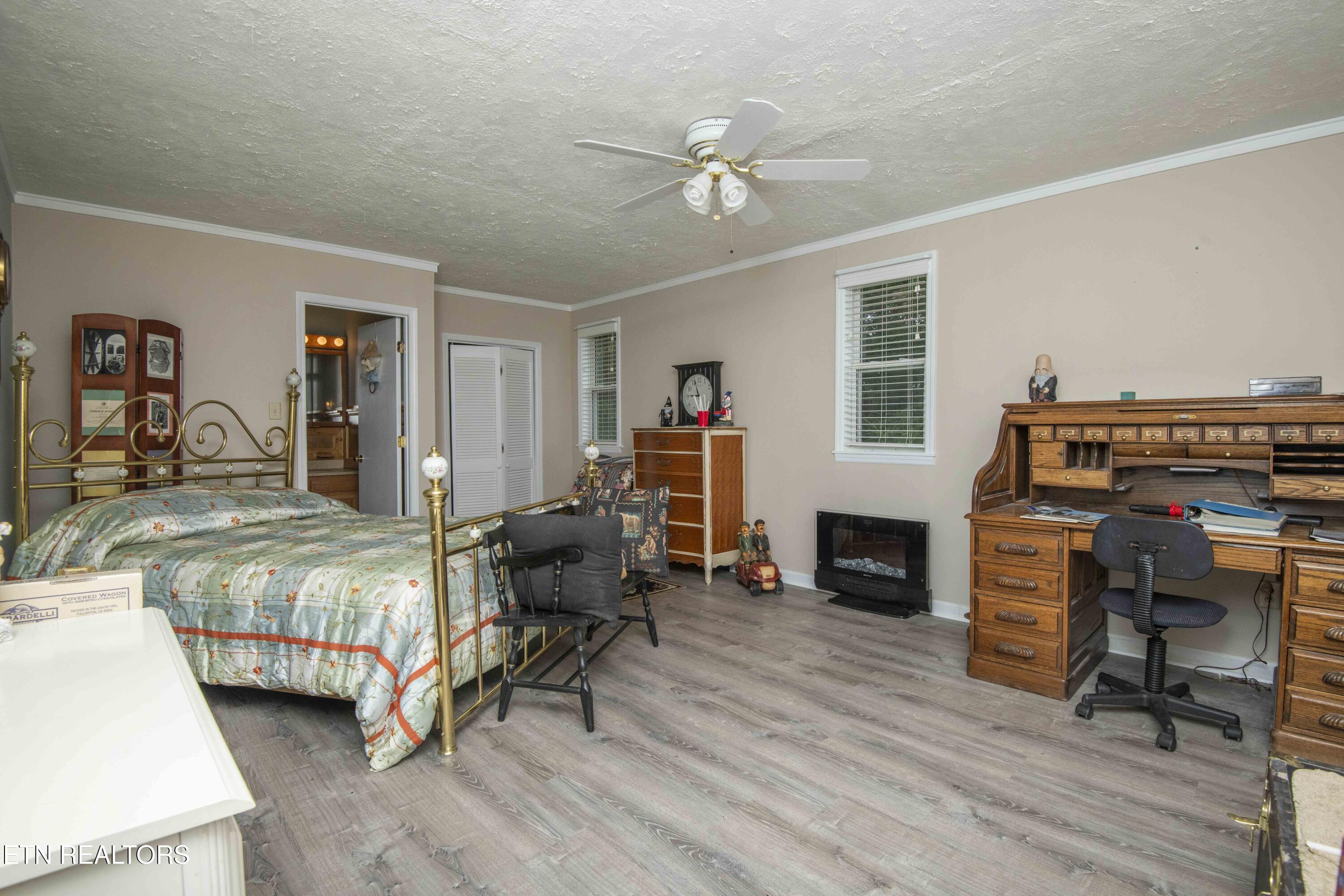 11981 S Highway 127 Crossville TN 38572