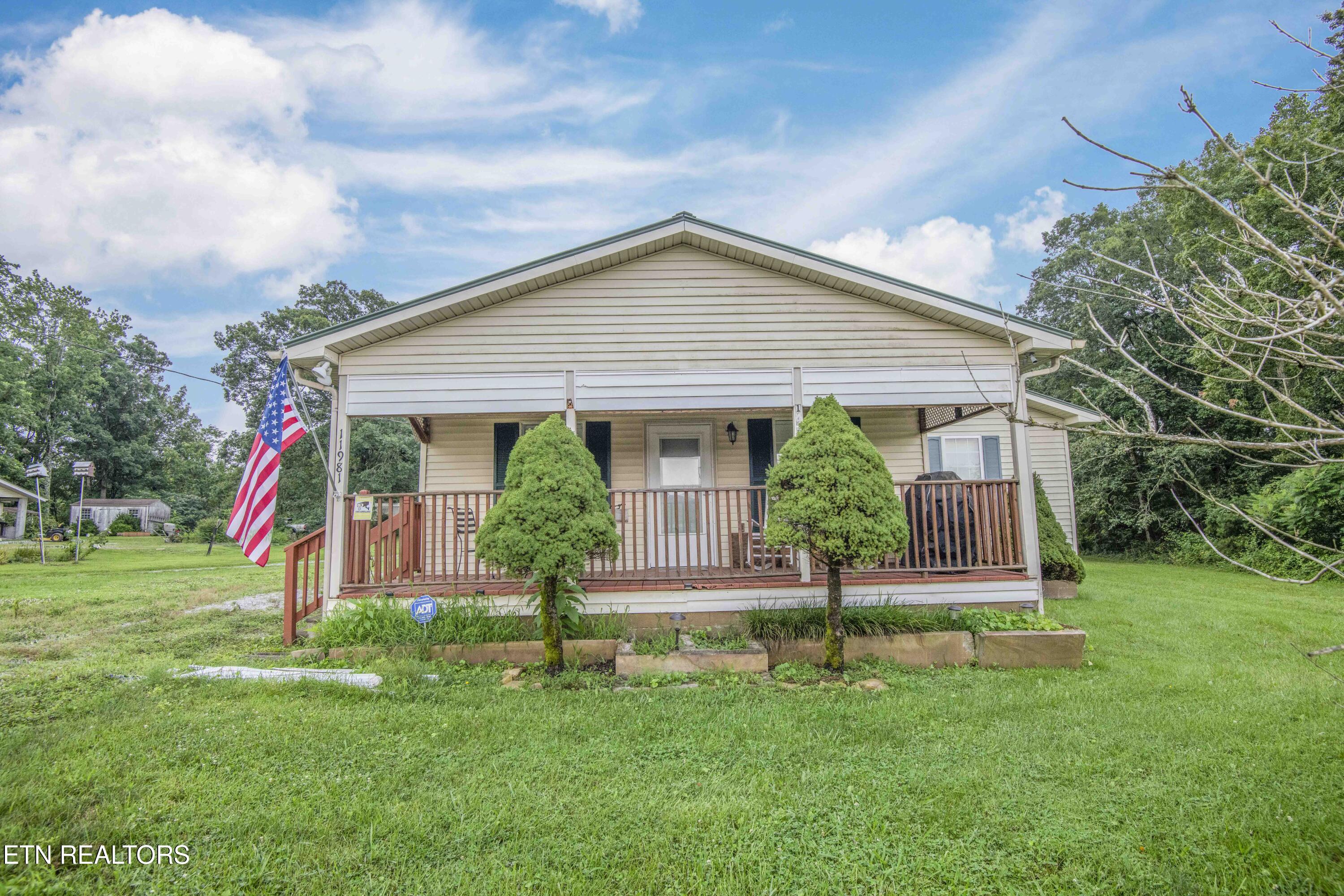 11981 S Highway 127 Crossville TN 38572
