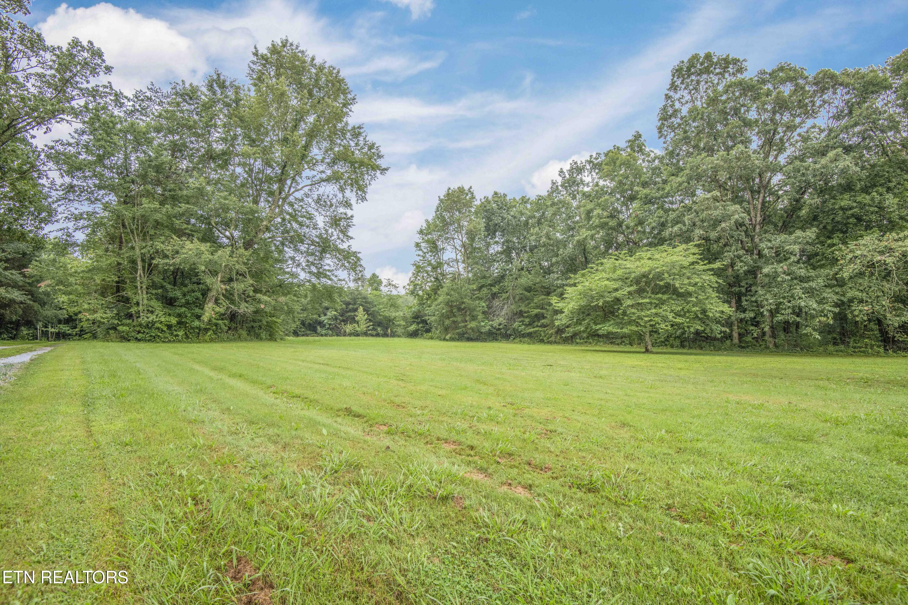 11981 S Highway 127 Crossville TN 38572