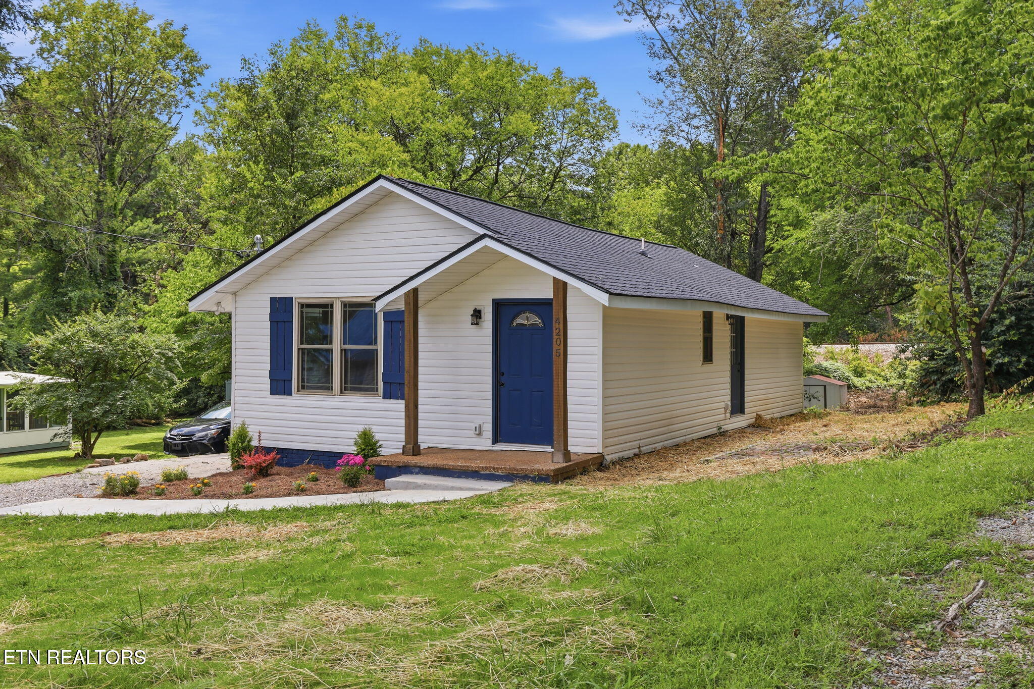 4205 Coster Road Knoxville TN 37912