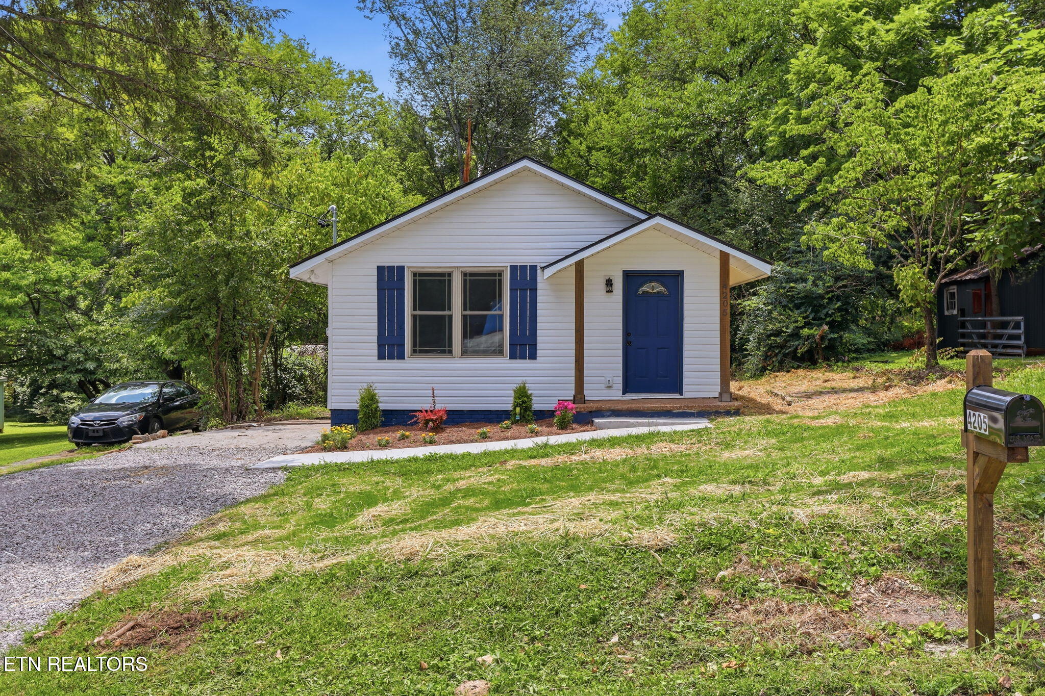 4205 Coster Road Knoxville TN 37912