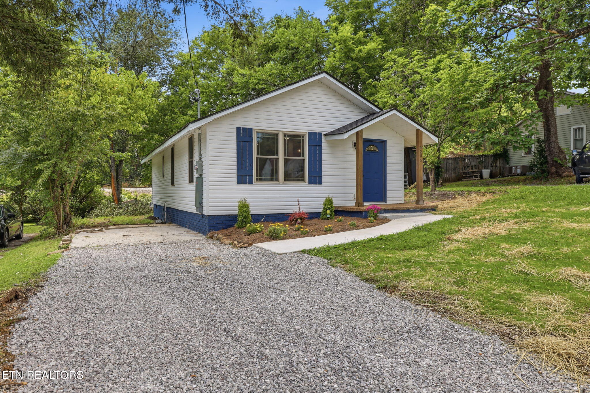 4205 Coster Road Knoxville TN 37912