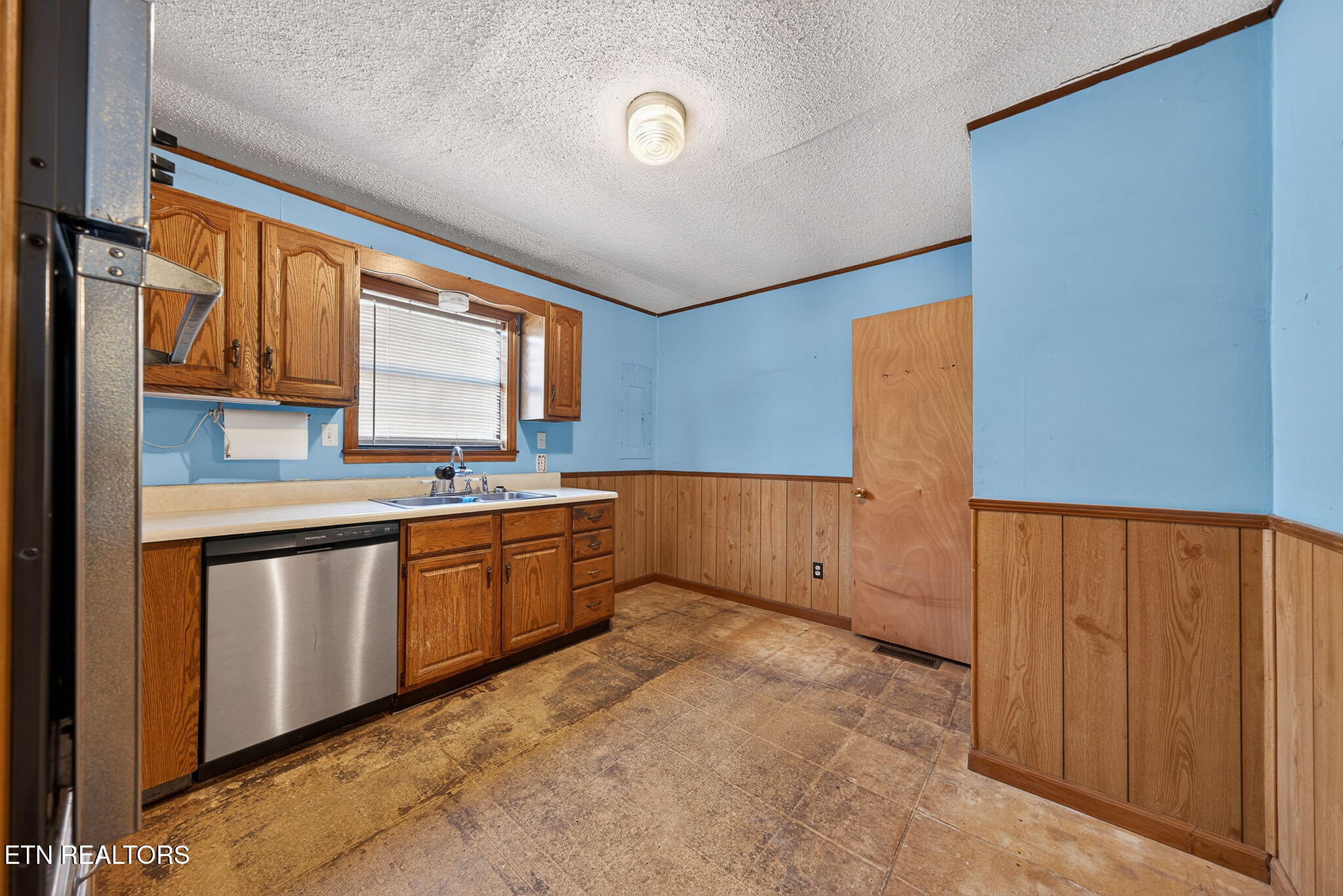 694 Sligo Street Crossville TN 38572