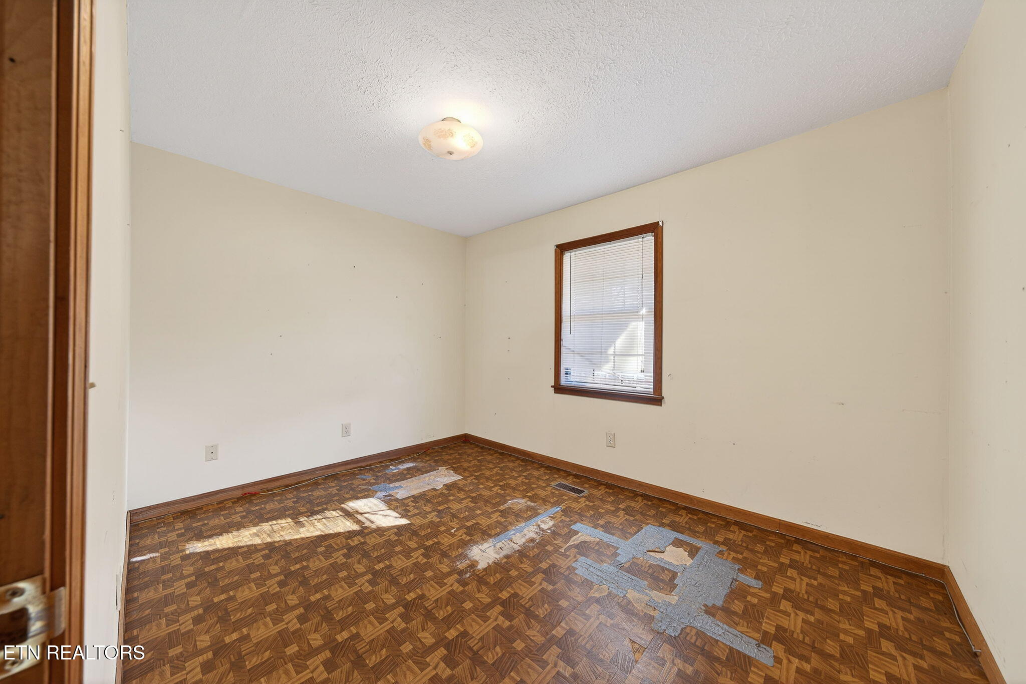 694 Sligo Street Crossville TN 38572