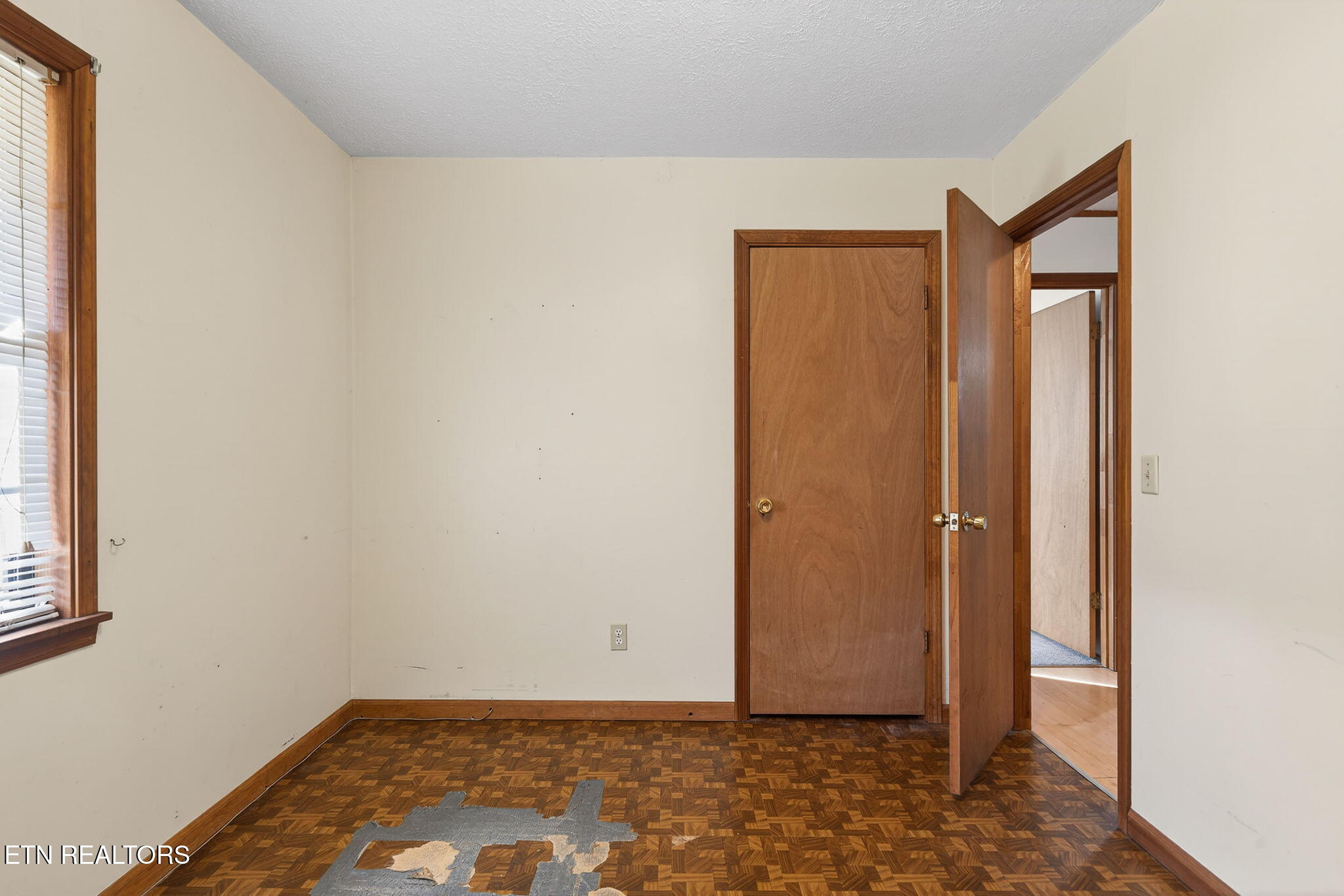 694 Sligo Street Crossville TN 38572