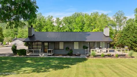 4304 Little Creek Way Cosby TN 37722