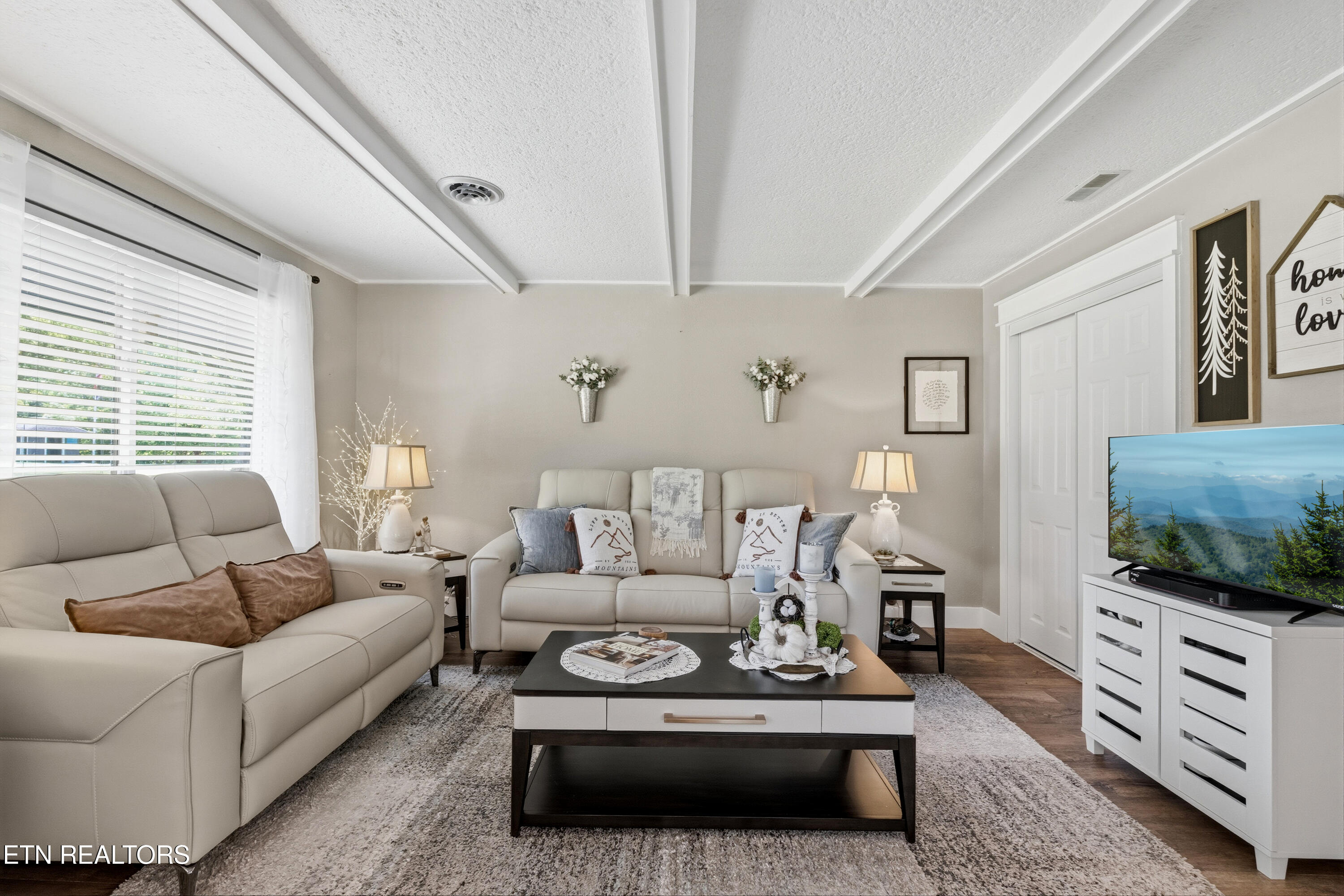 4304 Little Creek Way Cosby TN 37722
