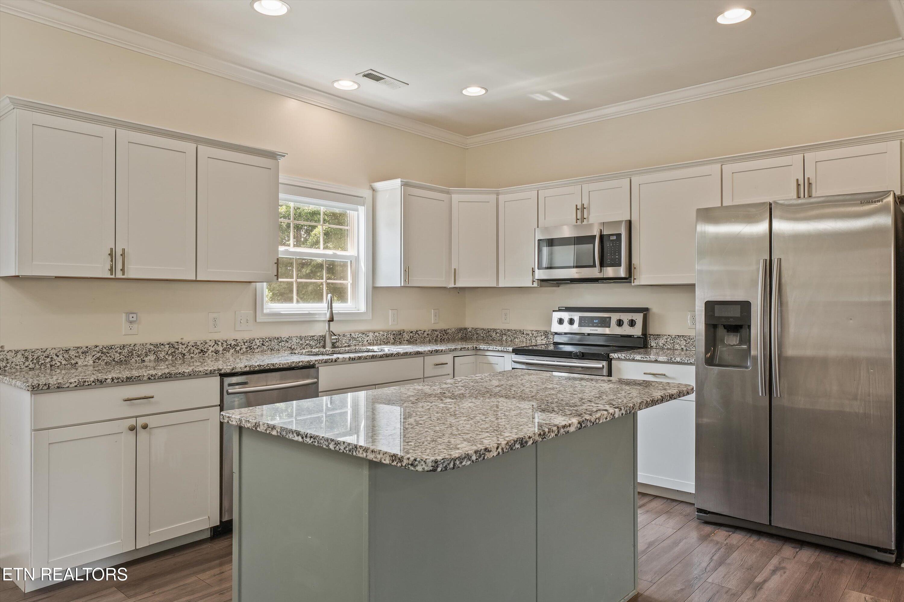 2000 Country Brook Lane Knoxville TN 37921