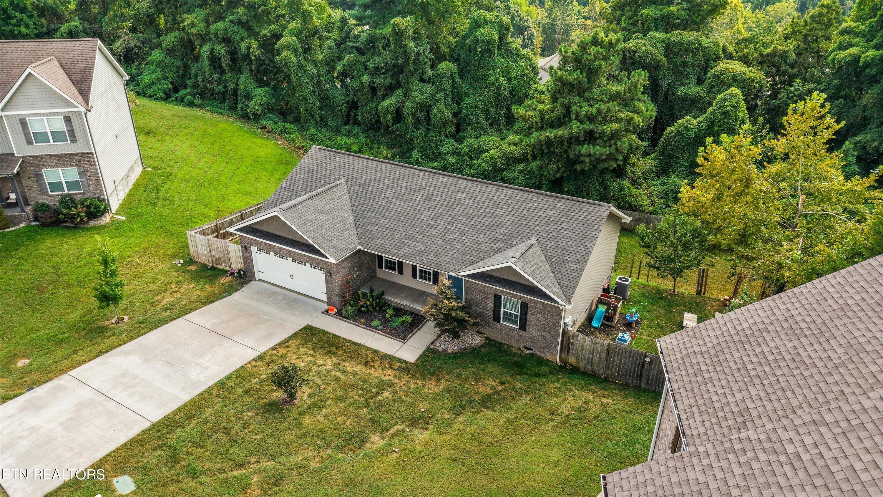 2000 Country Brook Lane Knoxville TN 37921