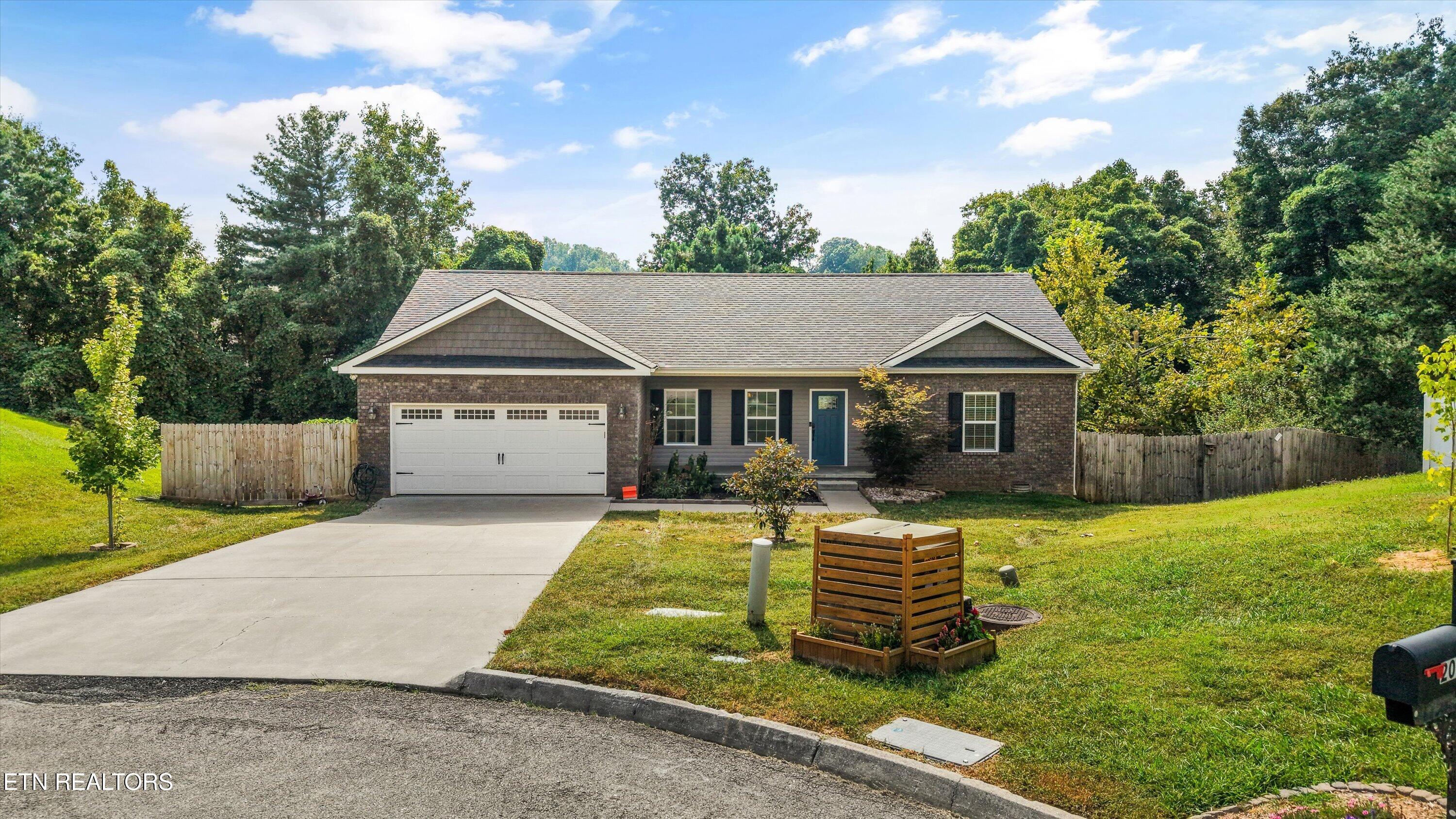 2000 Country Brook Lane Knoxville TN 37921