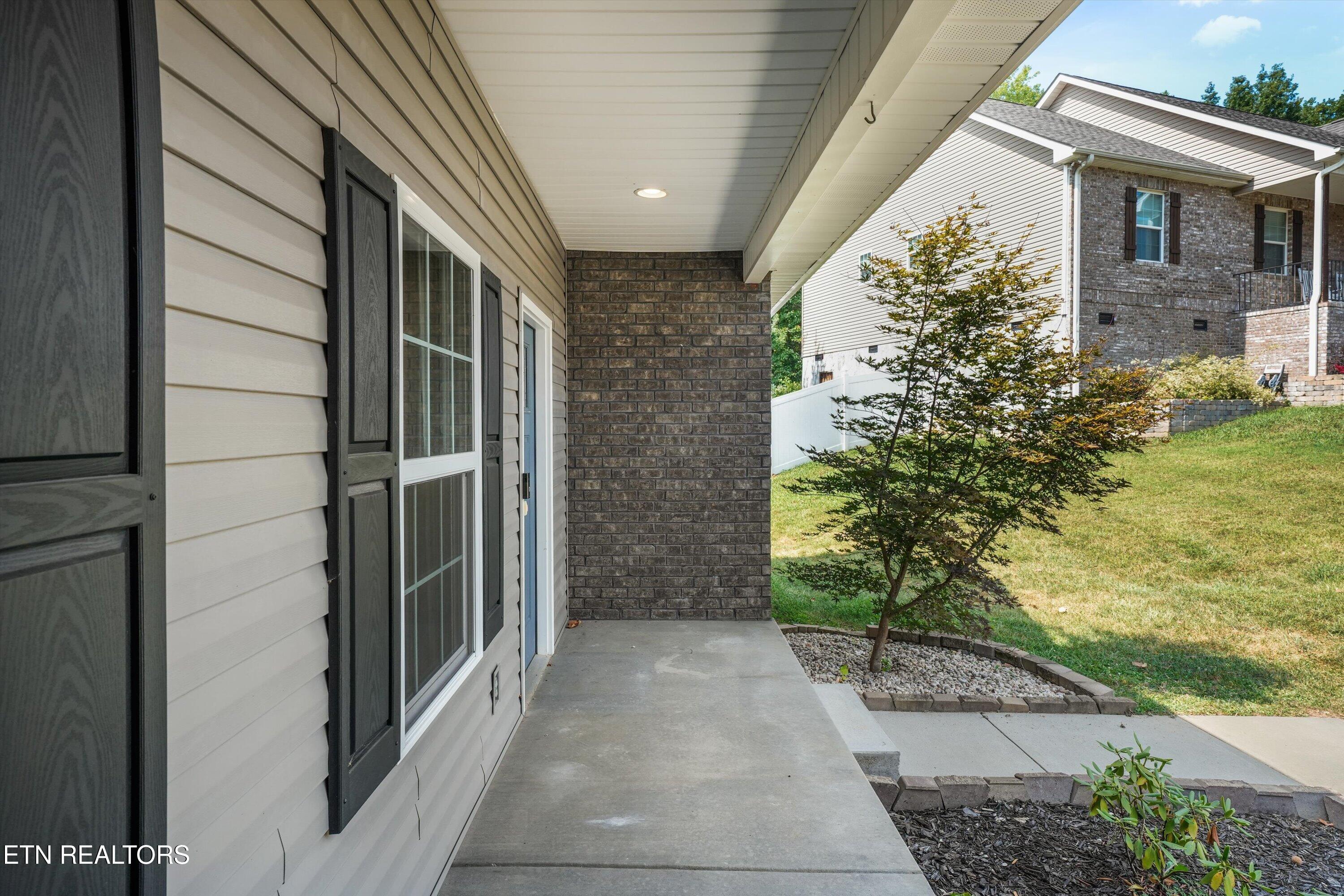 2000 Country Brook Lane Knoxville TN 37921