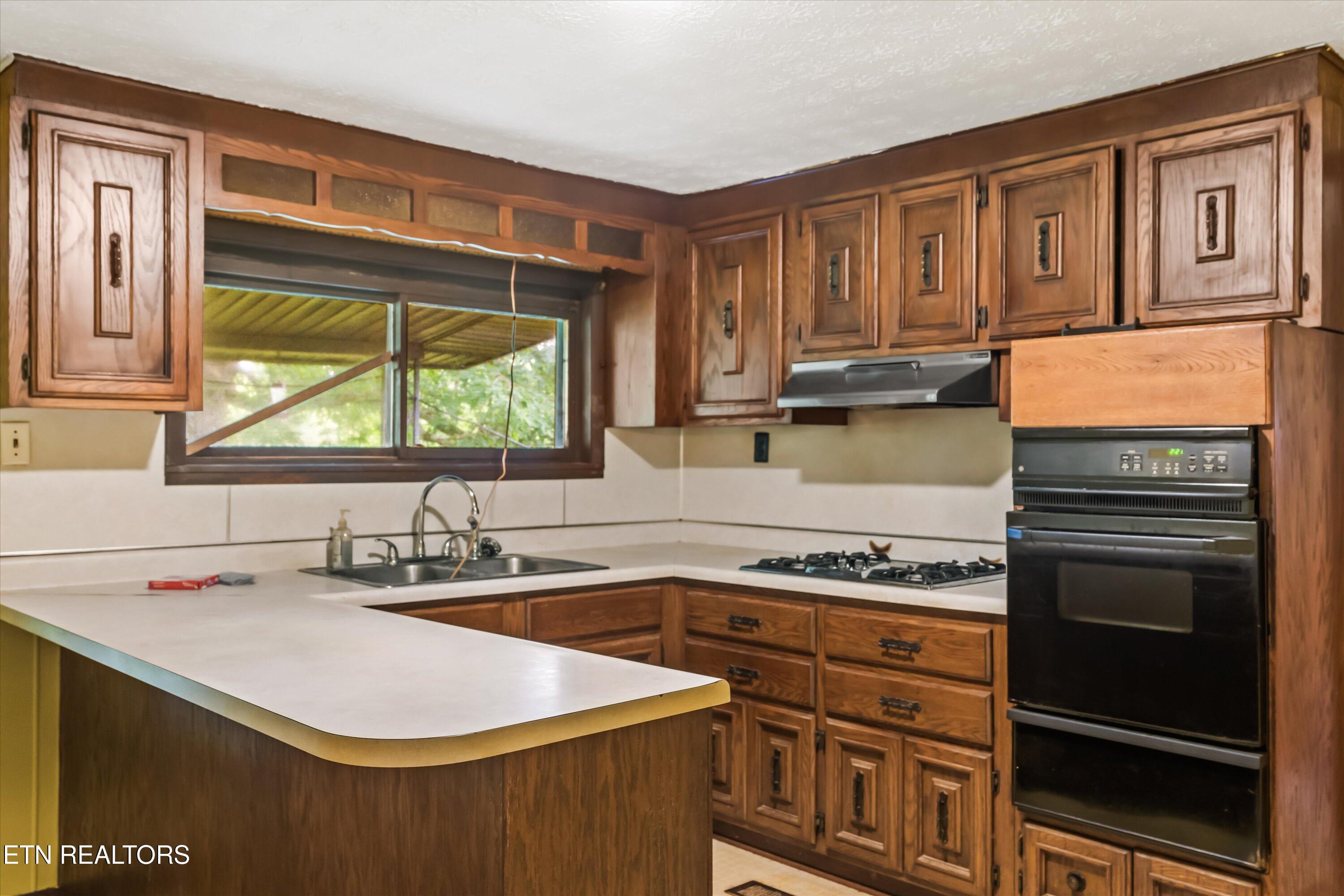 9478 Morgan County Highway Sunbright TN 37872