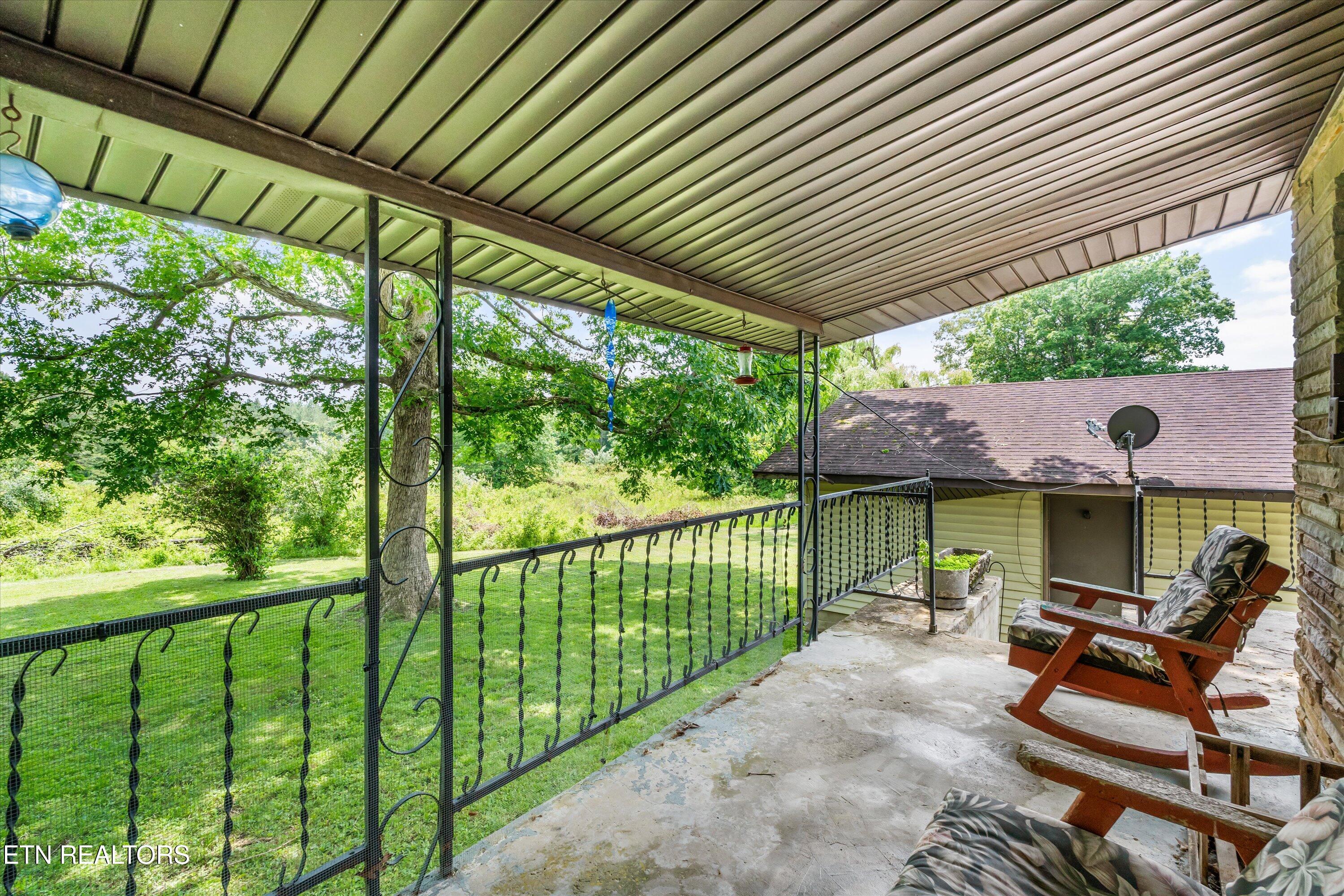 9478 Morgan County Highway Sunbright TN 37872