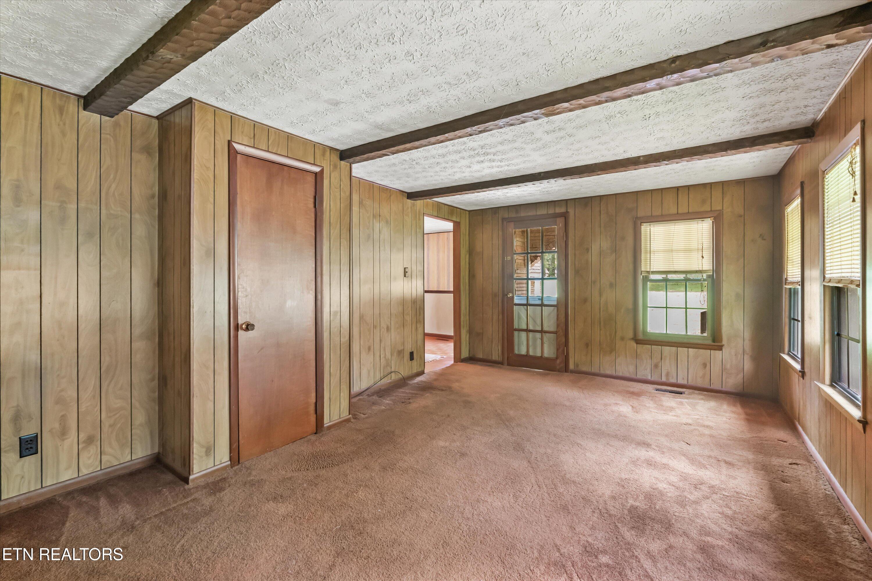 9478 Morgan County Highway Sunbright TN 37872
