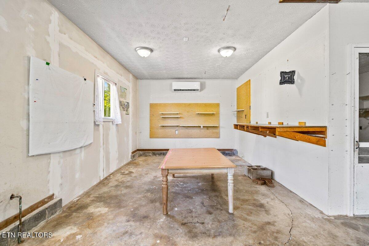 118 Big Valley Road Andersonville TN 37705