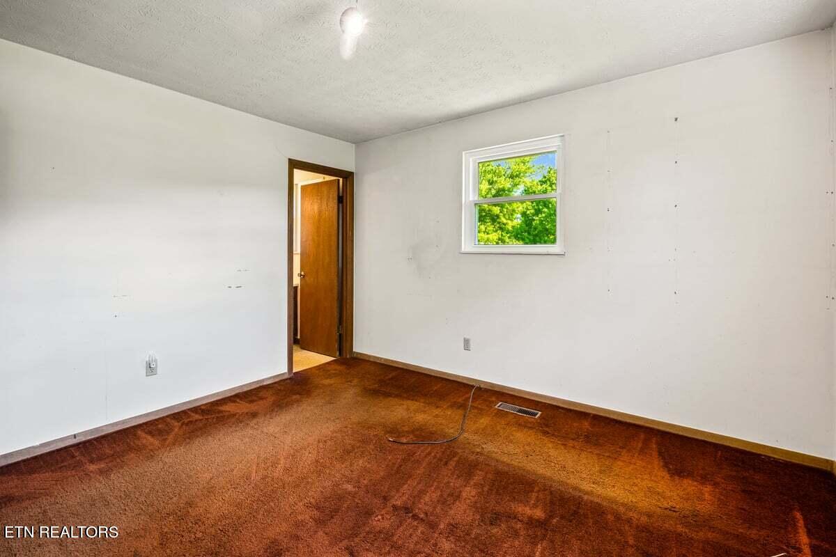 118 Big Valley Road Andersonville TN 37705