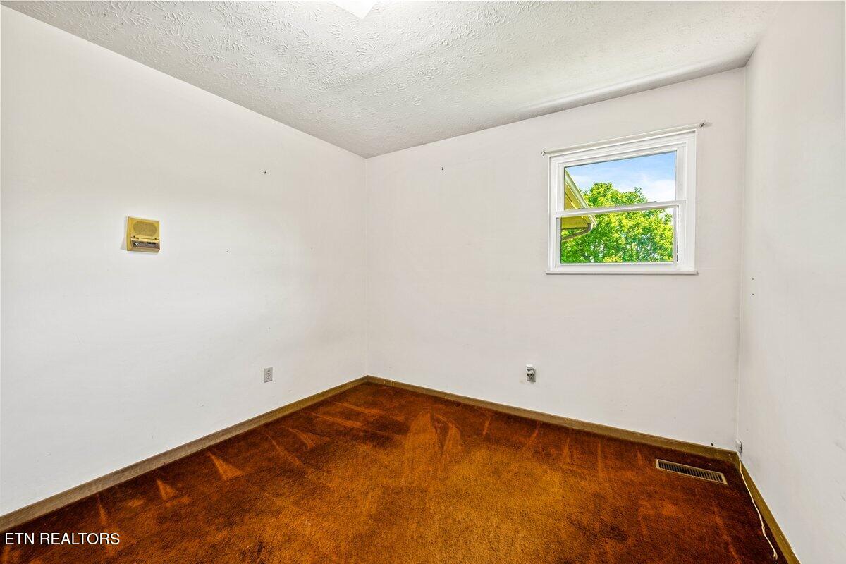 118 Big Valley Road Andersonville TN 37705