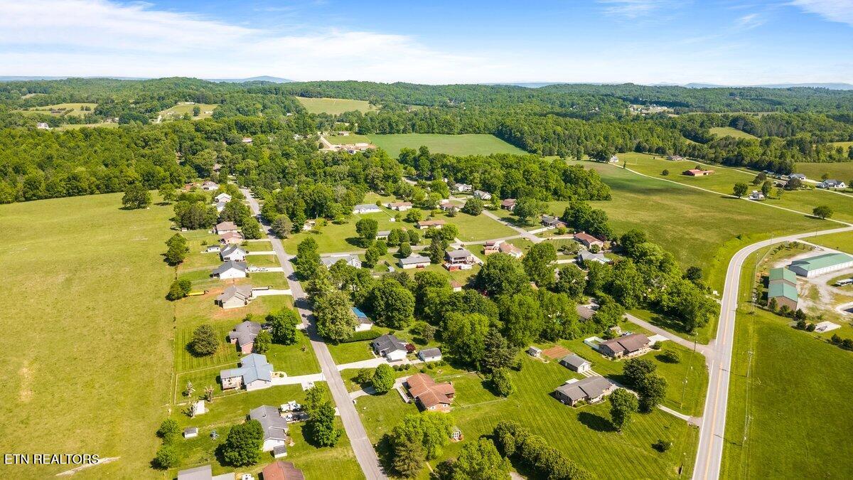 118 Big Valley Road Andersonville TN 37705