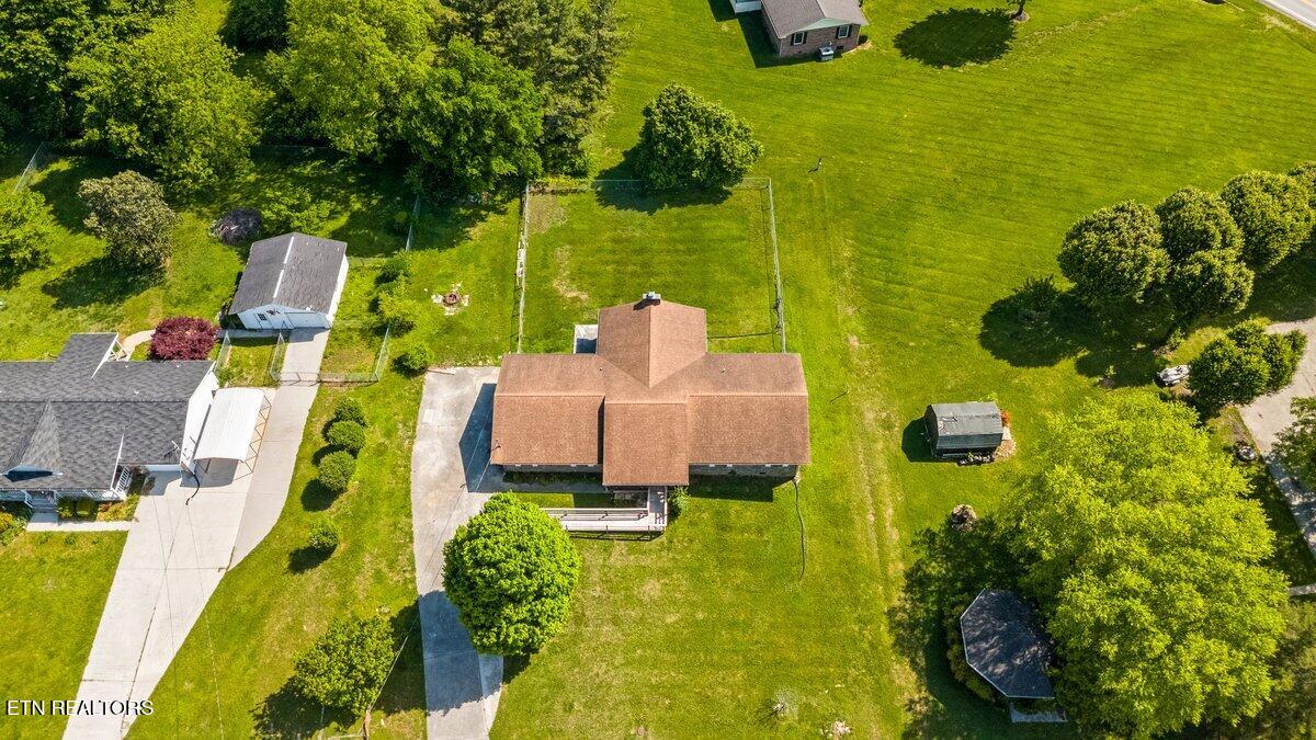 118 Big Valley Road Andersonville TN 37705