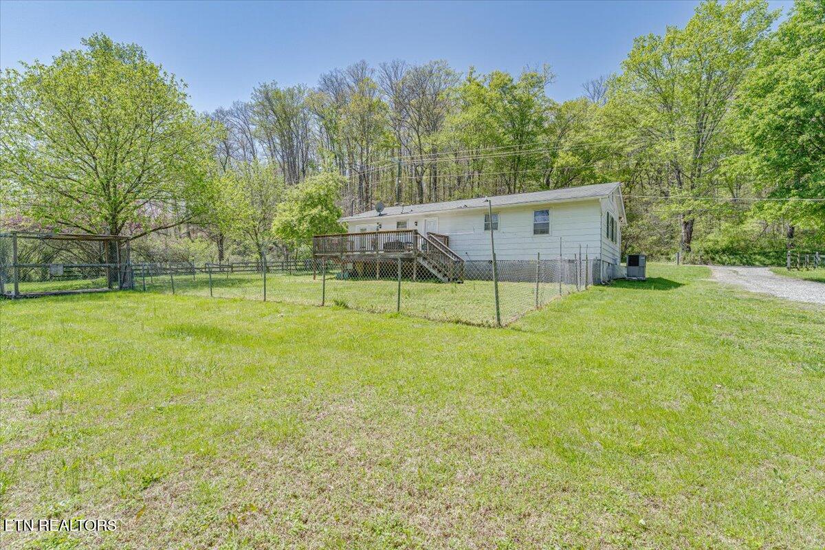 1202 E Bullrun Valley Drive Powell TN 37849
