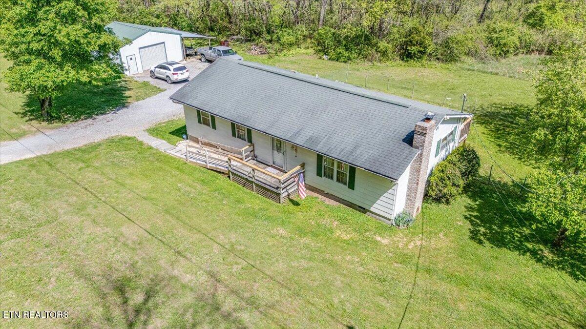 1202 E Bullrun Valley Drive Powell TN 37849