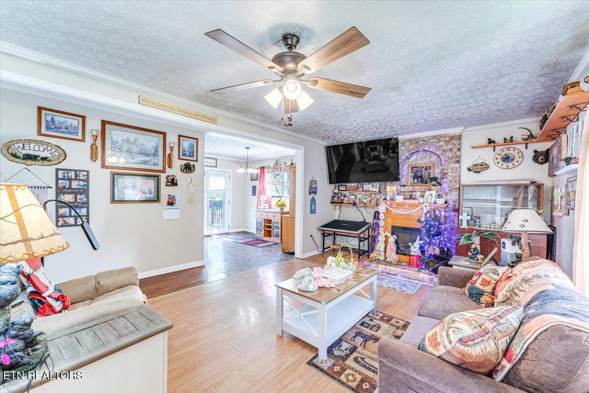 1202 E Bullrun Valley Drive Powell TN 37849