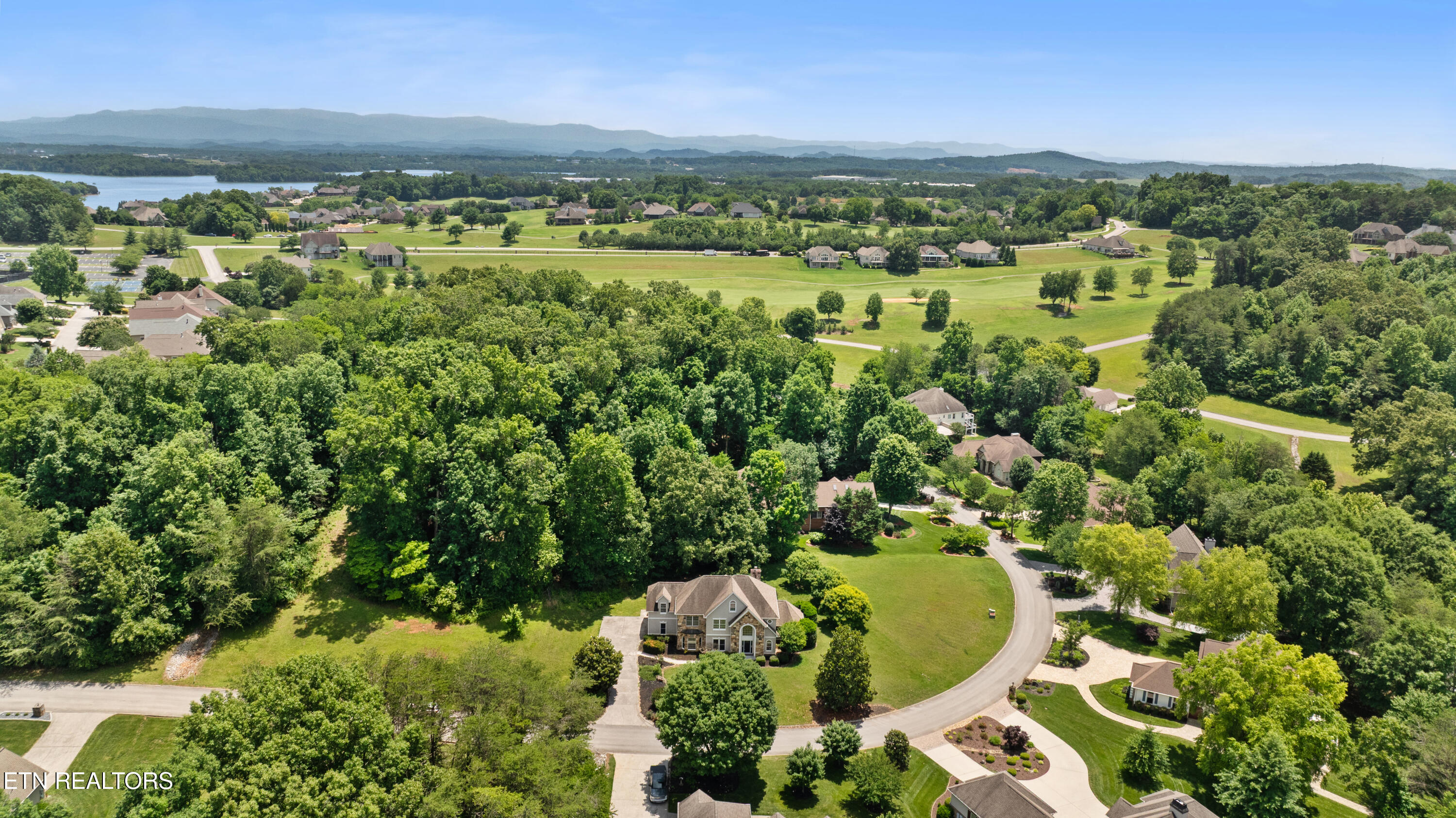 612 Sandpiper Drive Vonore TN 37885