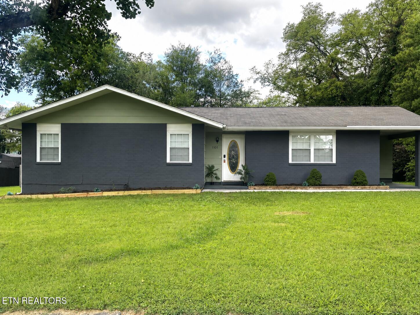 1101 SE Magnet Place Knoxville TN 37915