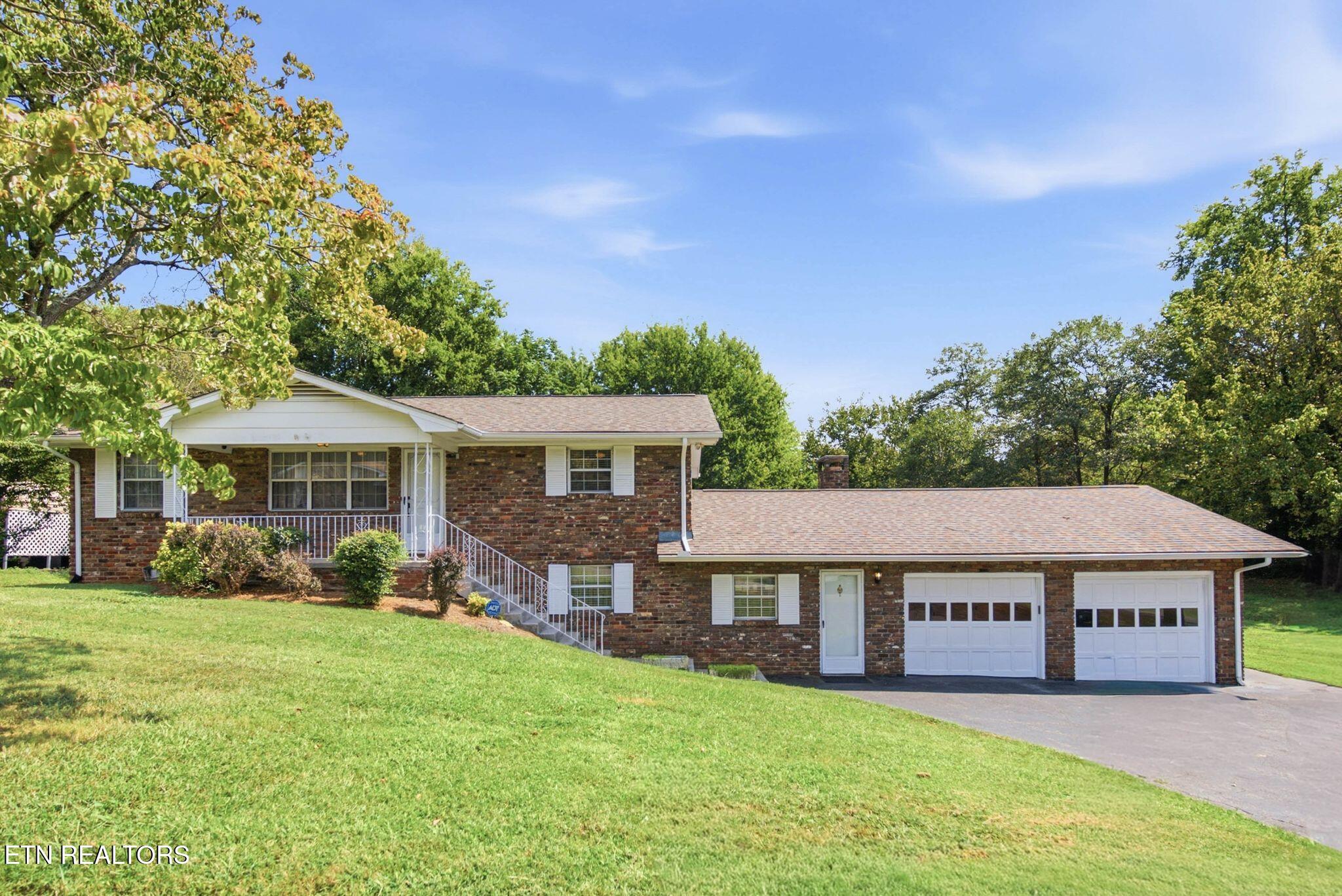 1720 Vada Circle Knoxville TN 37912