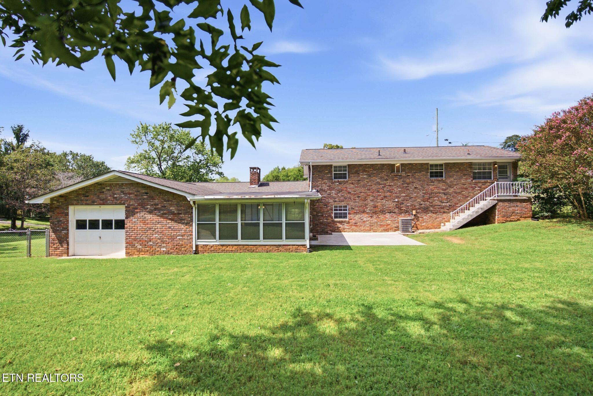 1720 Vada Circle Knoxville TN 37912