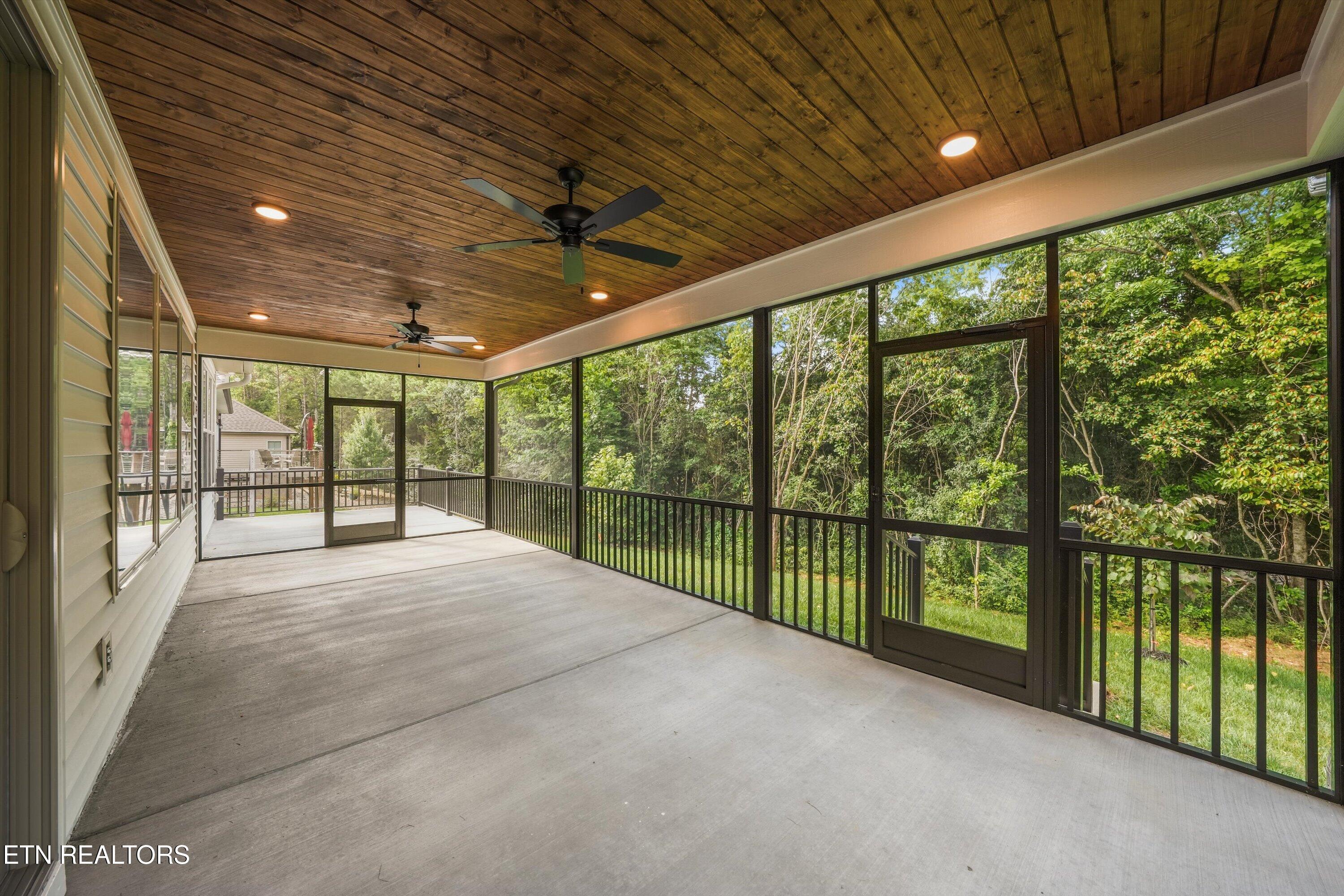 132 Utsesti Way Loudon TN 37774