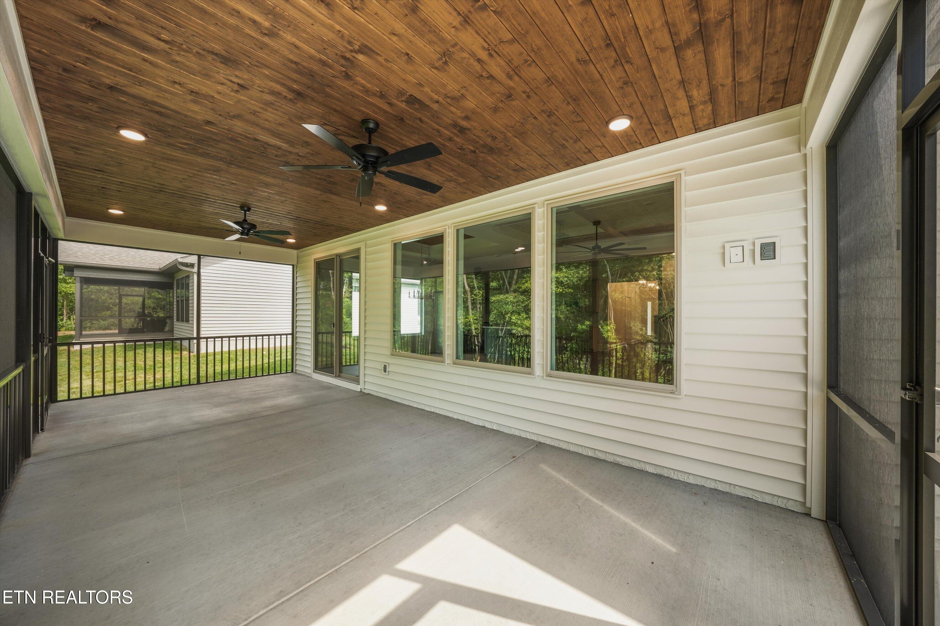 132 Utsesti Way Loudon TN 37774