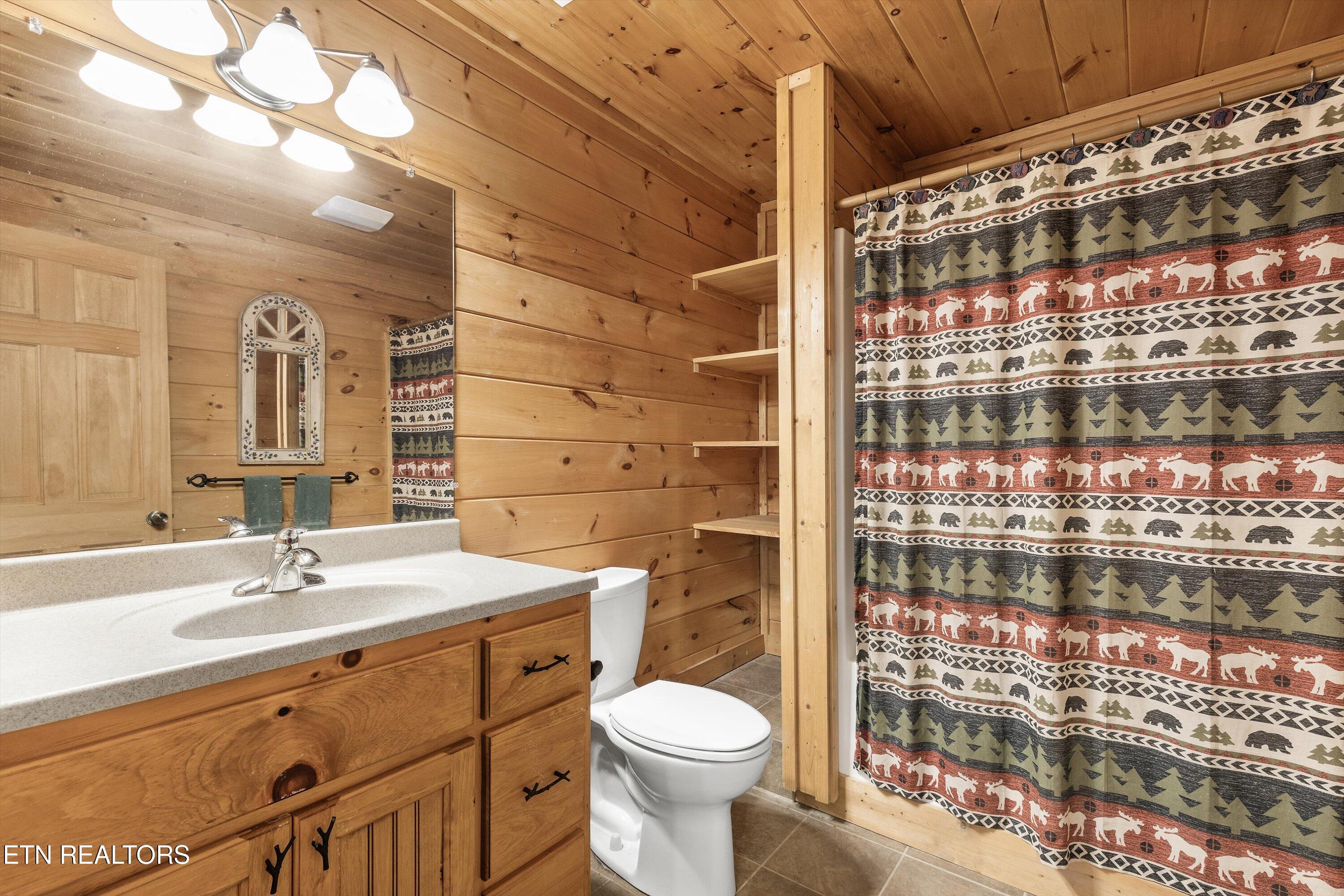 3660 Marian Lake Way Sevierville TN 37862