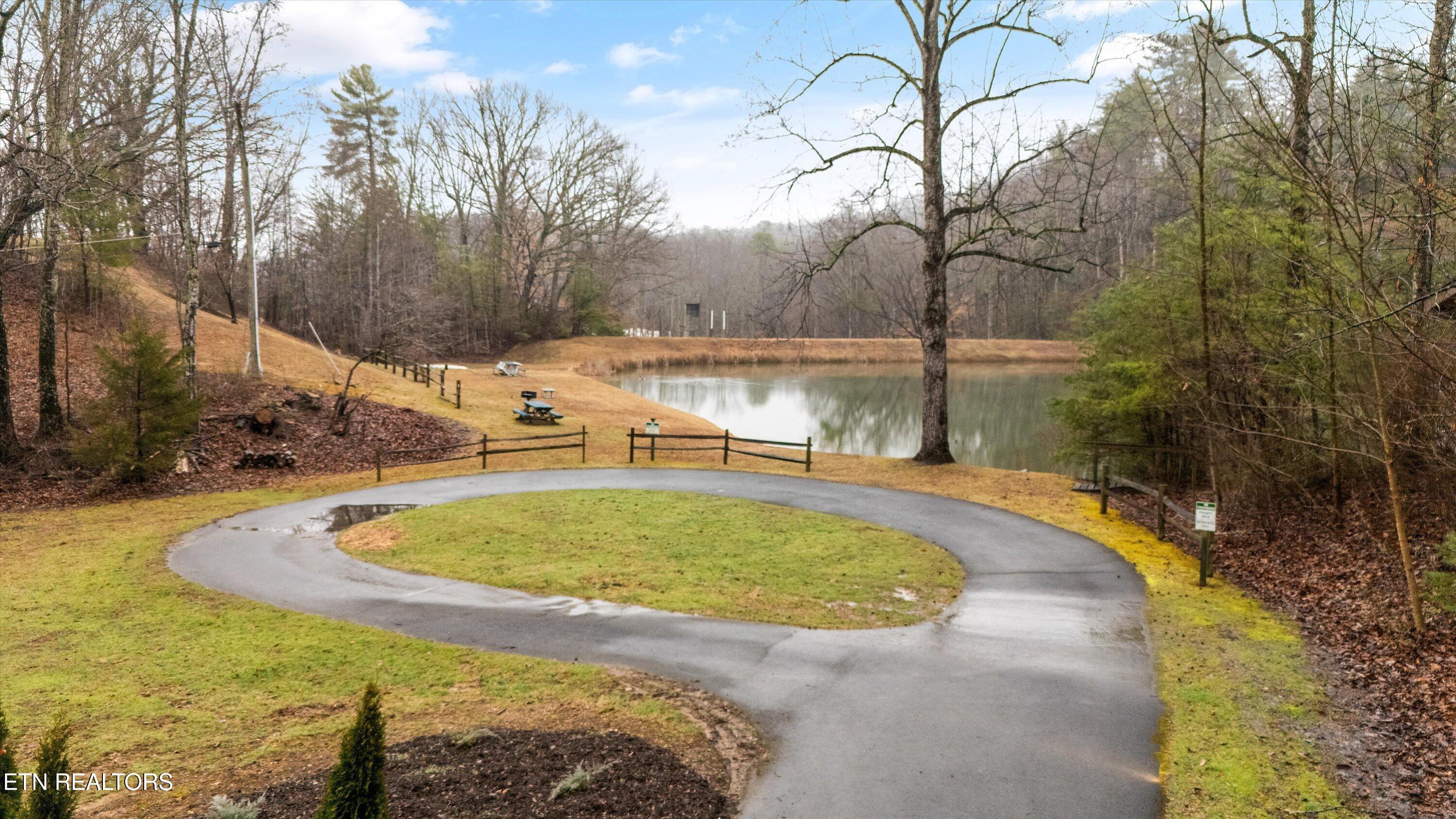 3660 Marian Lake Way Sevierville TN 37862