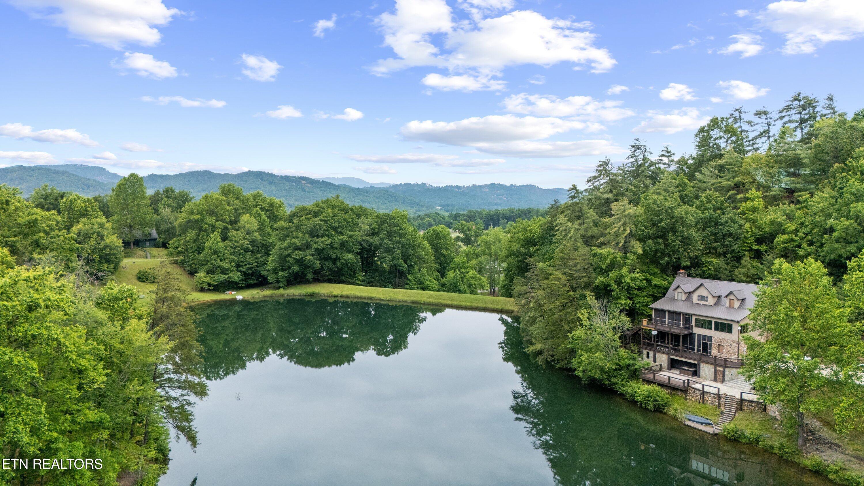 3660 Marian Lake Way Sevierville TN 37862