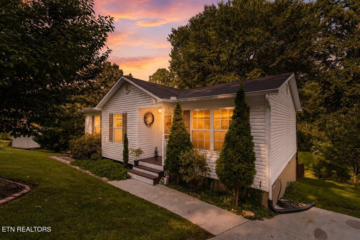 124 Mac Ivey Lane Lafollette TN 37766