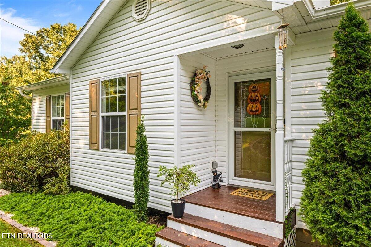 124 Mac Ivey Lane Lafollette TN 37766