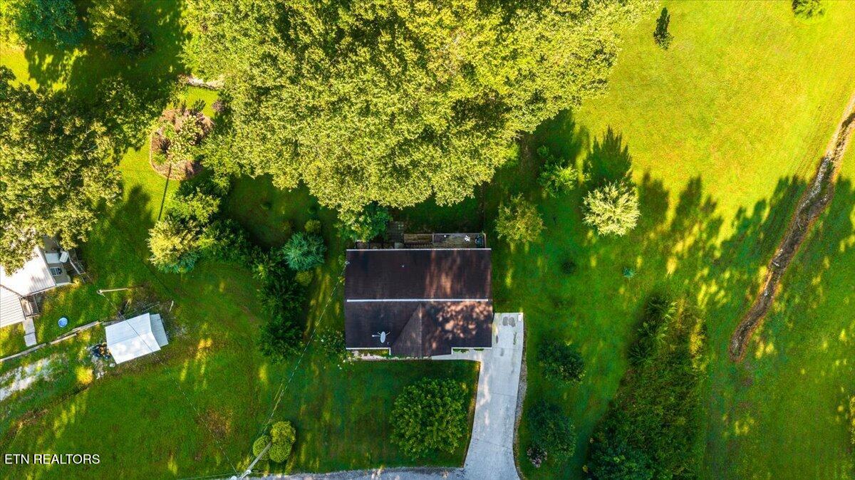 124 Mac Ivey Lane Lafollette TN 37766